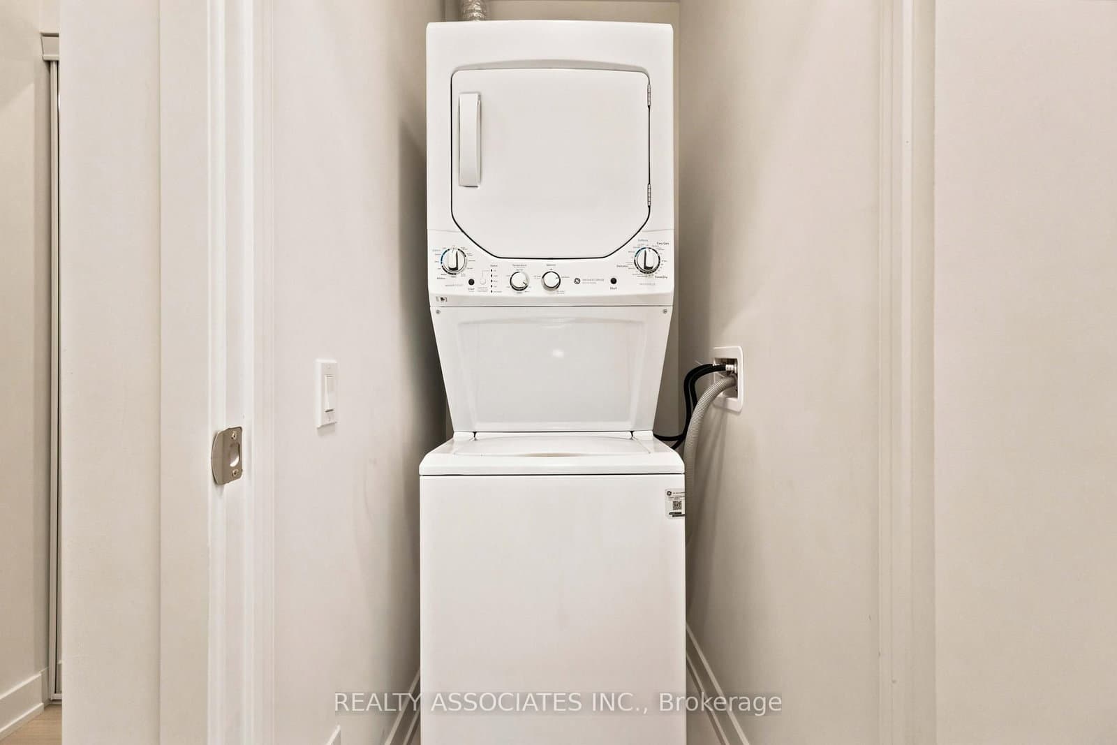 20 Deans Drive, Unit 814 thumbnail 9