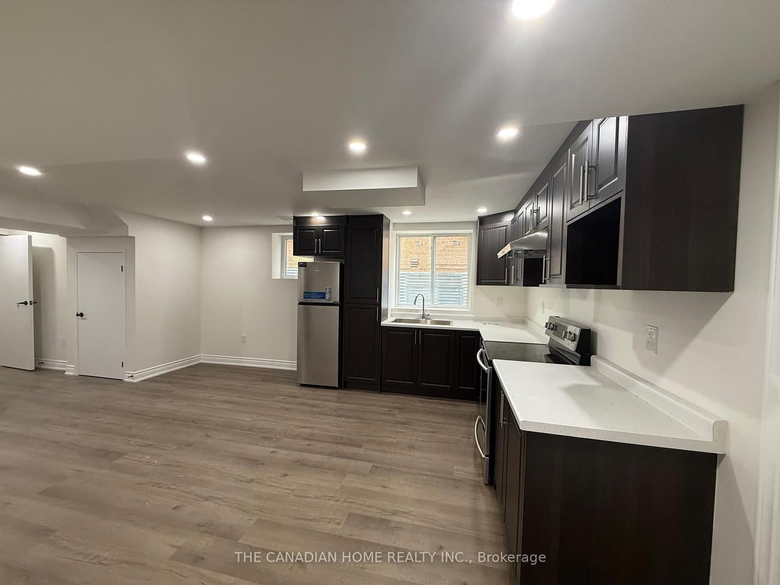 84 CHRISTINE ELLIOTT Avenue N, Unit Basement thumbnail 5