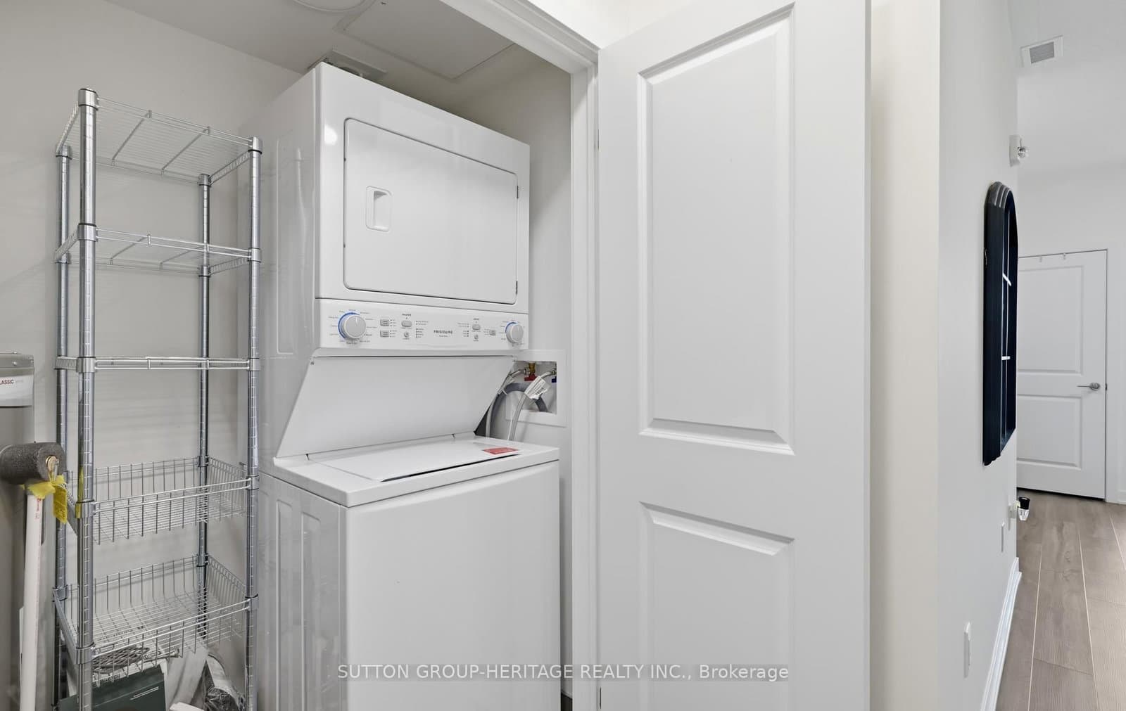 385 Artic Red Drive, Unit 402 thumbnail 21