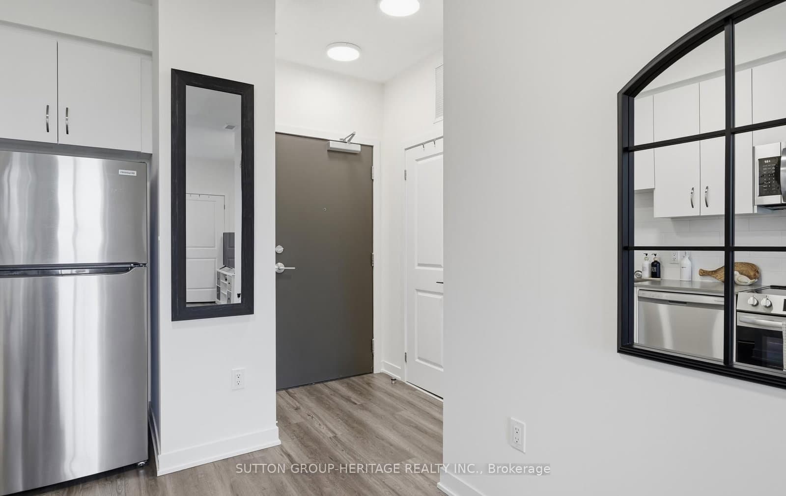 385 Artic Red Drive, Unit 402 thumbnail 8