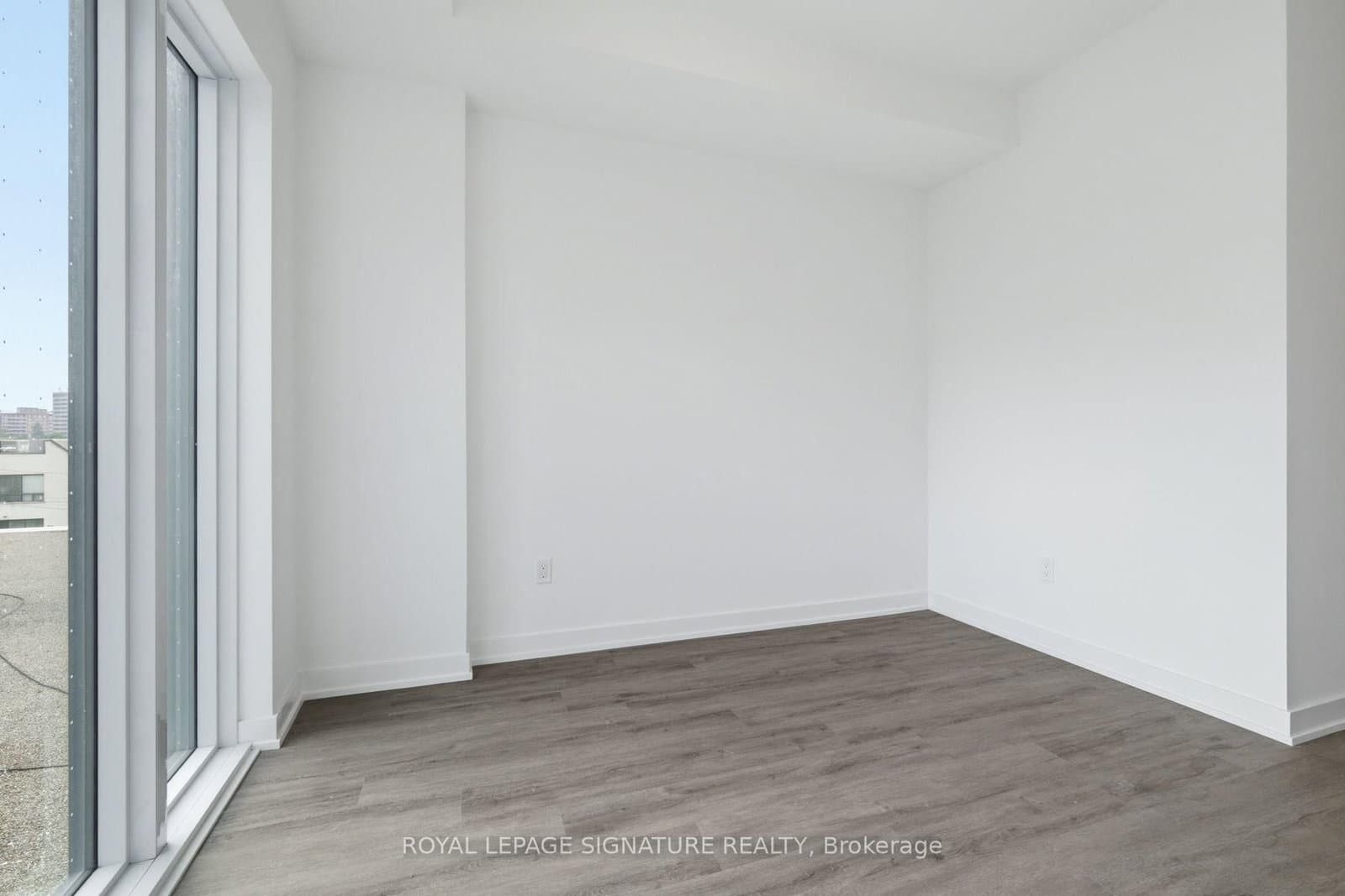 4569 Kingston Road, Unit 306 thumbnail 17