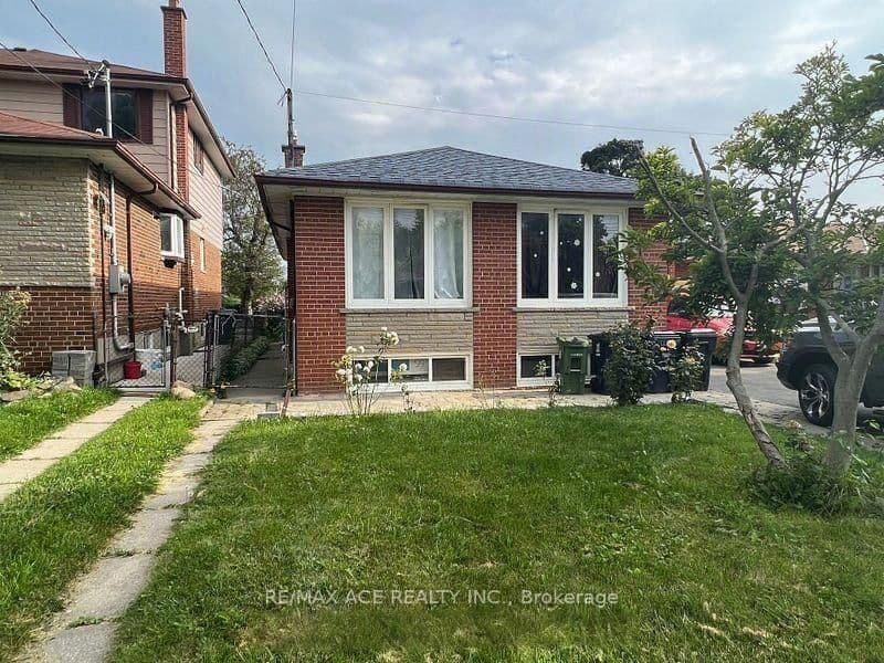 5 Danmary Road E, Unit Bsmt - Image 1