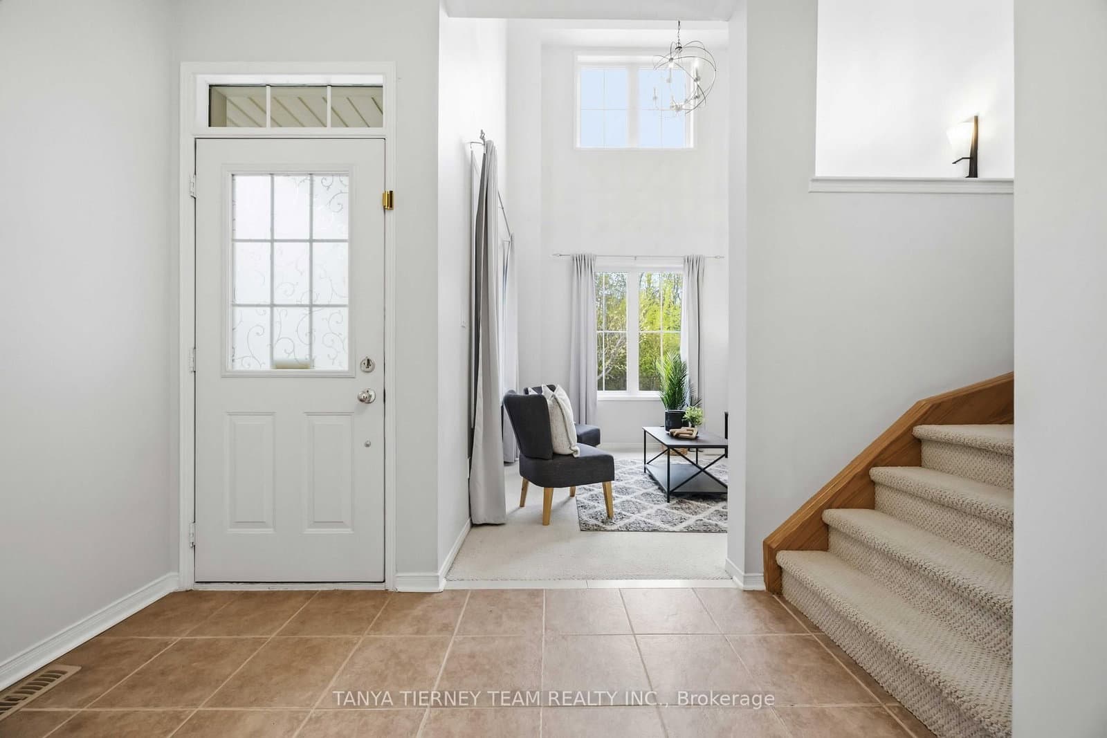 75 Robert Attersley Drive E thumbnail 5