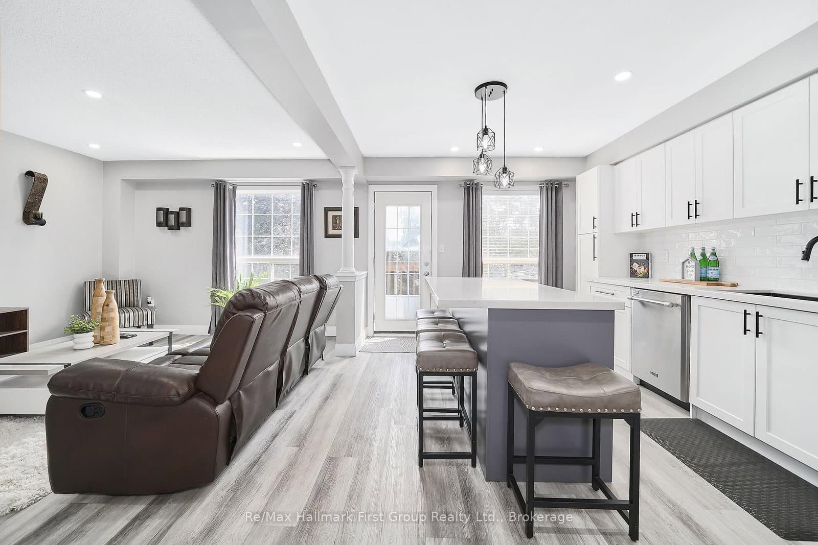 93 Trudeau Drive thumbnail 12