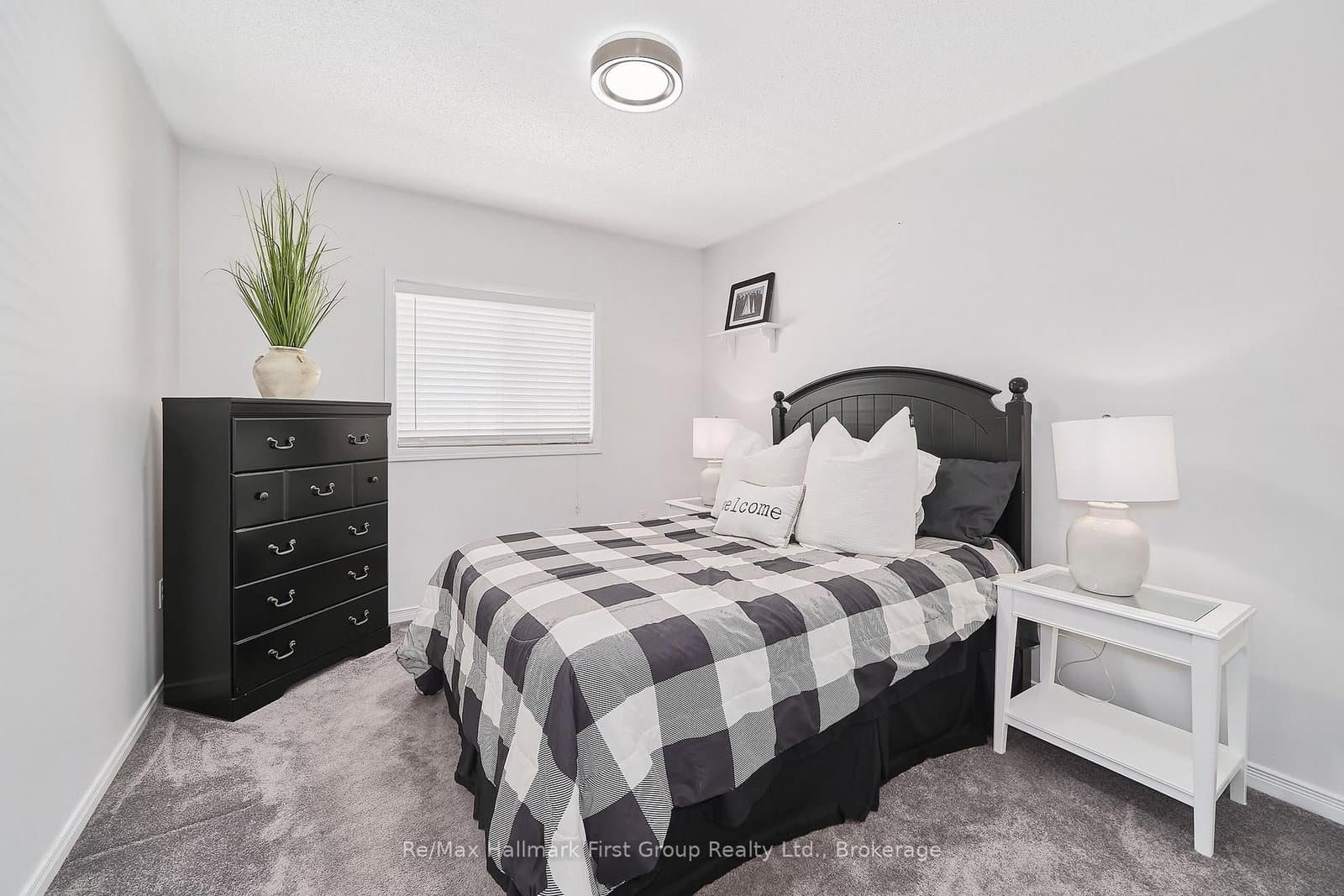 93 Trudeau Drive thumbnail 32