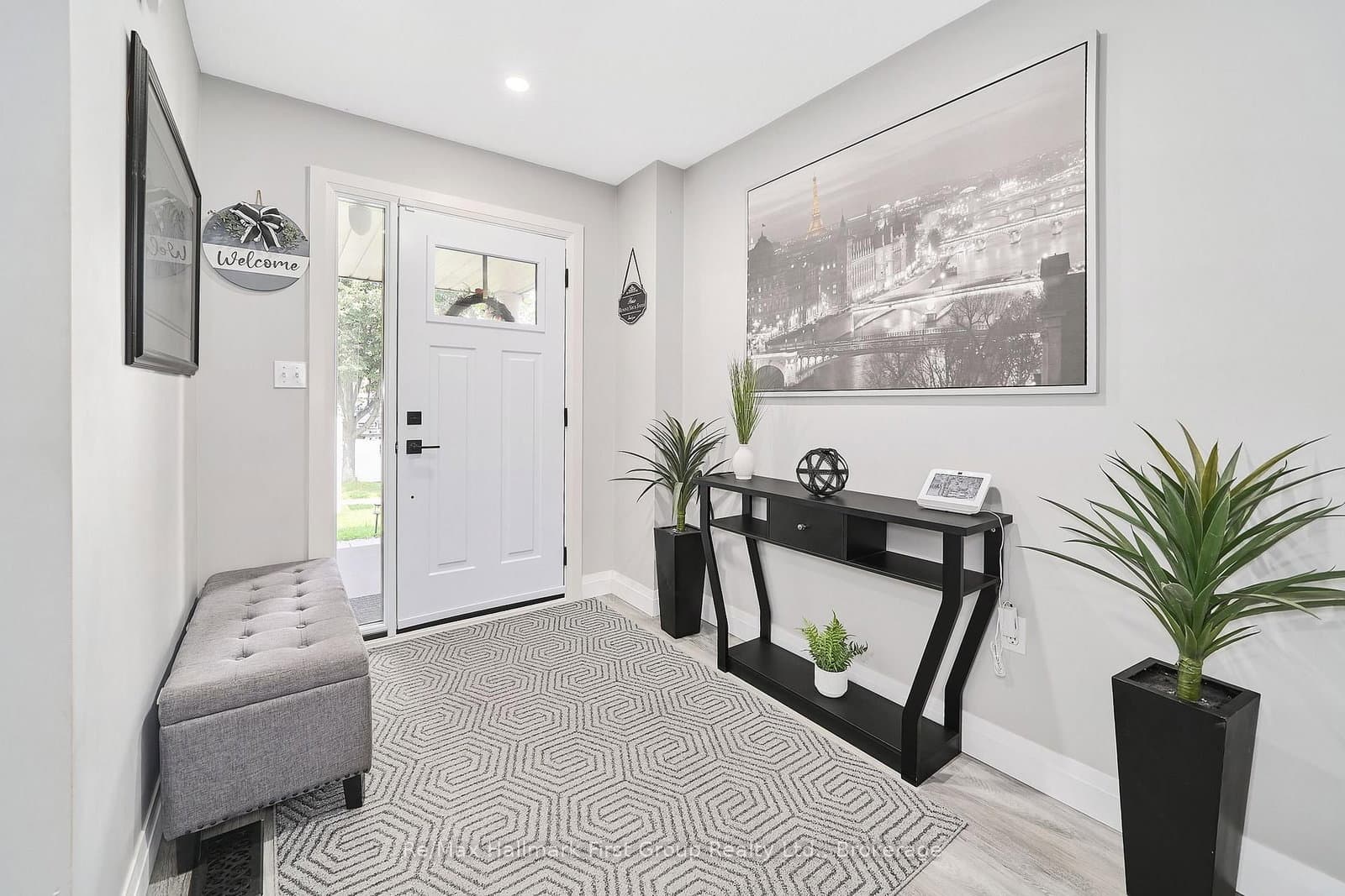 93 Trudeau Drive thumbnail 6