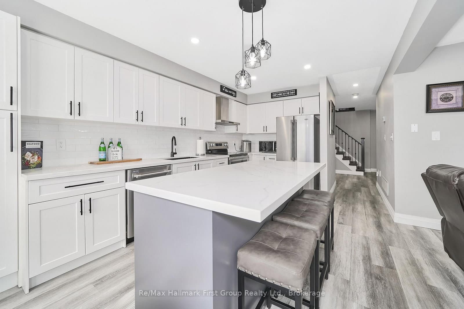 93 Trudeau Drive thumbnail 8