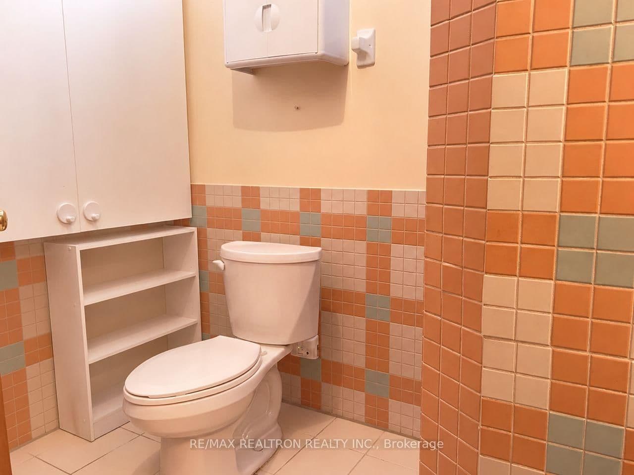 322 Morrish Road, Unit Basement thumbnail 7