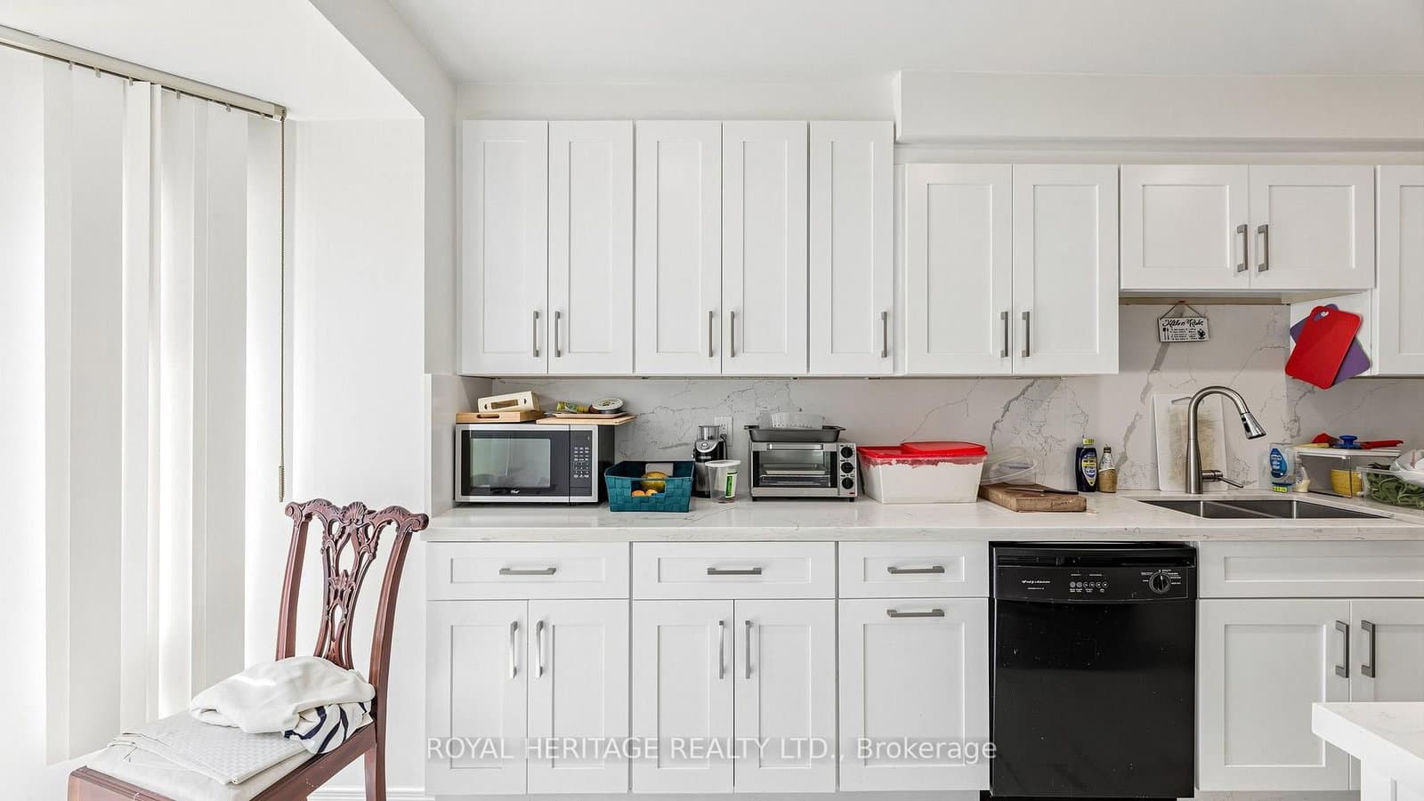 2472 Eglinton Avenue E, Unit Th 19 thumbnail 13