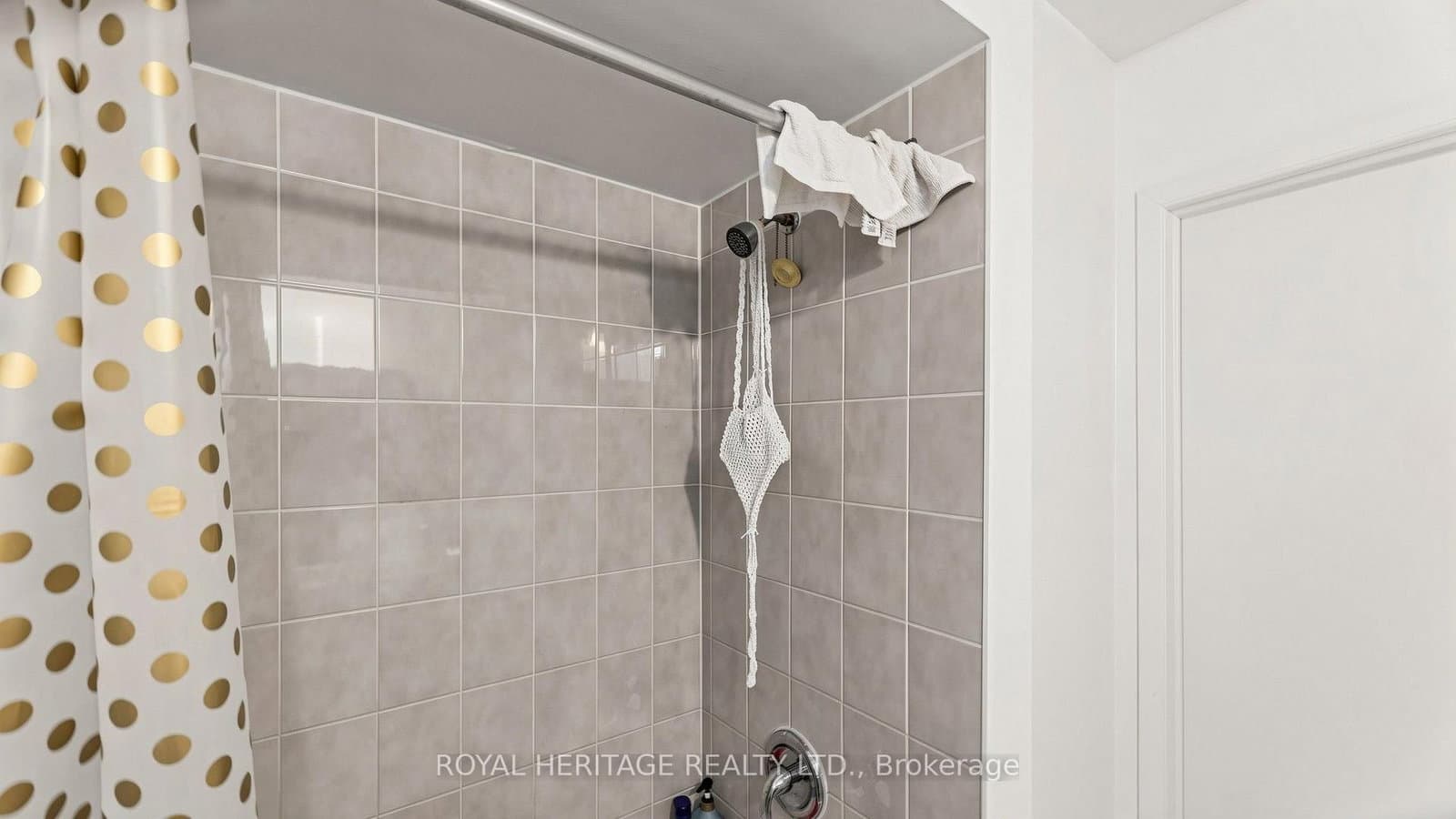 2472 Eglinton Avenue E, Unit Th 19 thumbnail 28