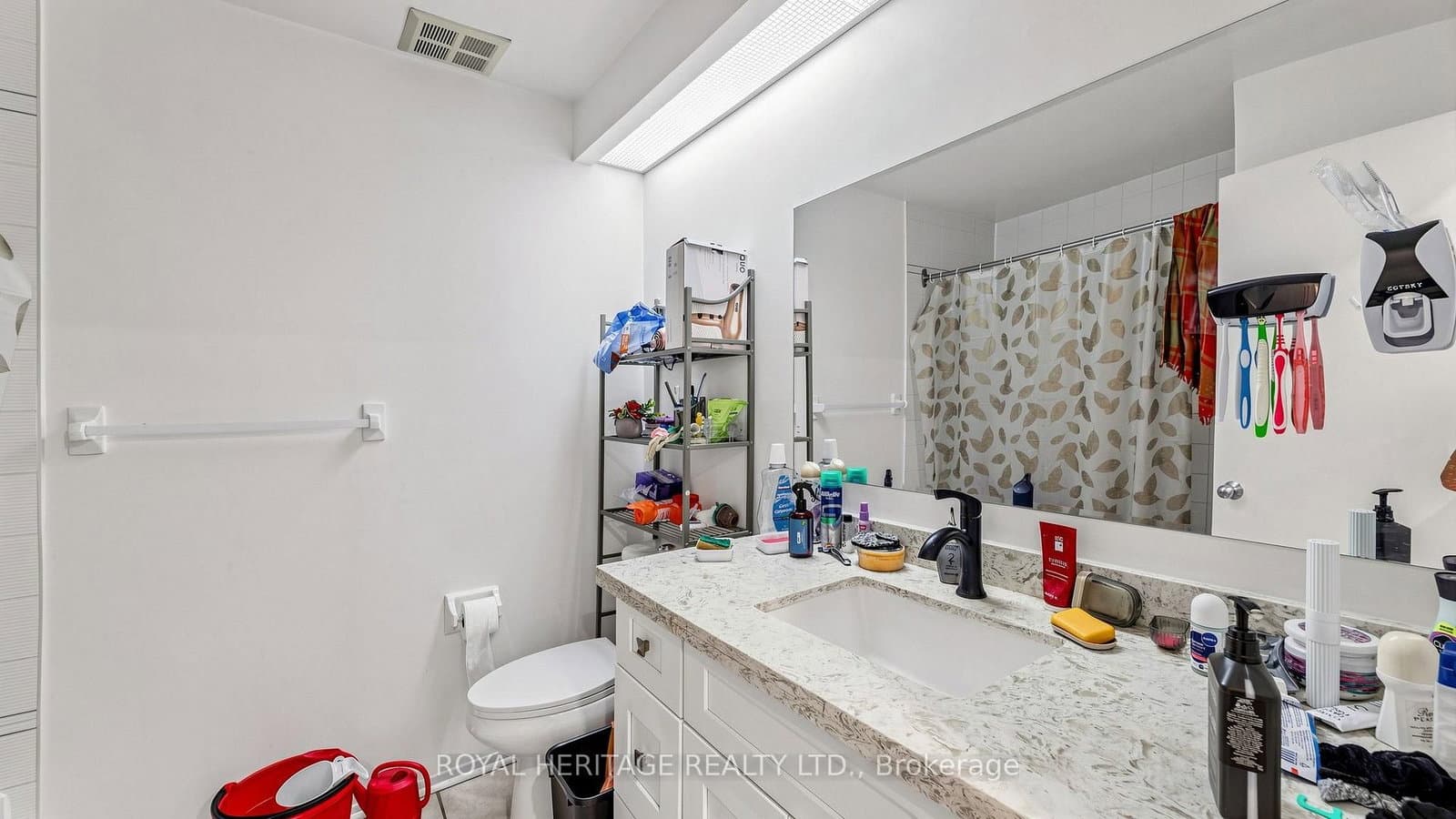 2472 Eglinton Avenue E, Unit Th 19 thumbnail 32