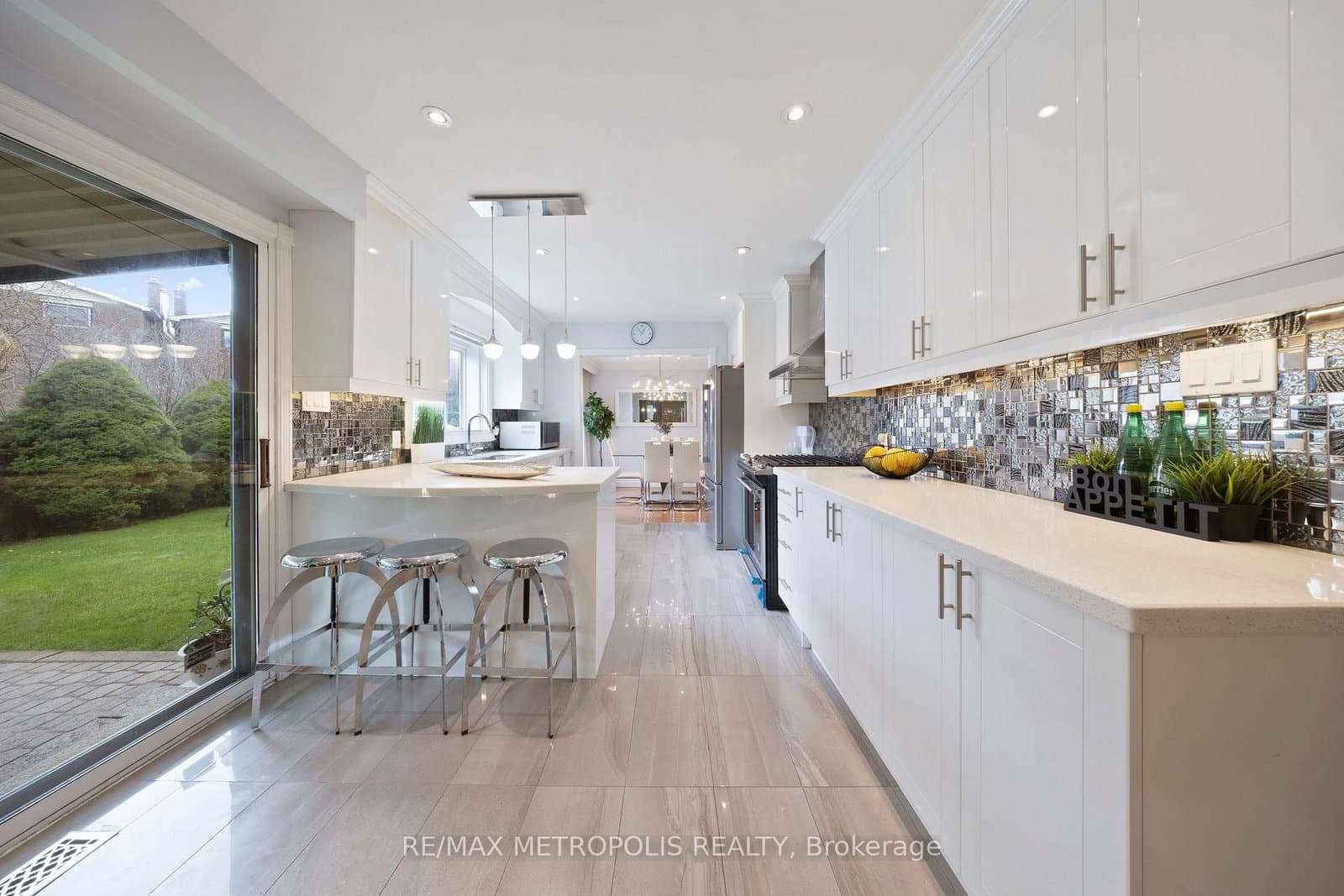 754 Eyer Drive, Unit Upper thumbnail 22