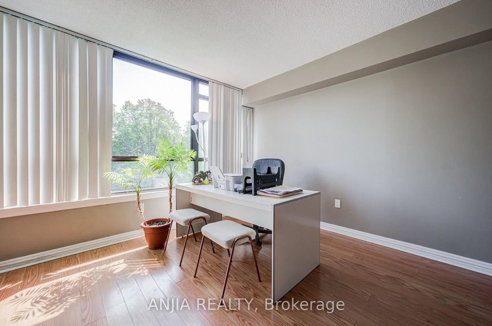255 Bamburgh Circle, Unit 401 thumbnail 31