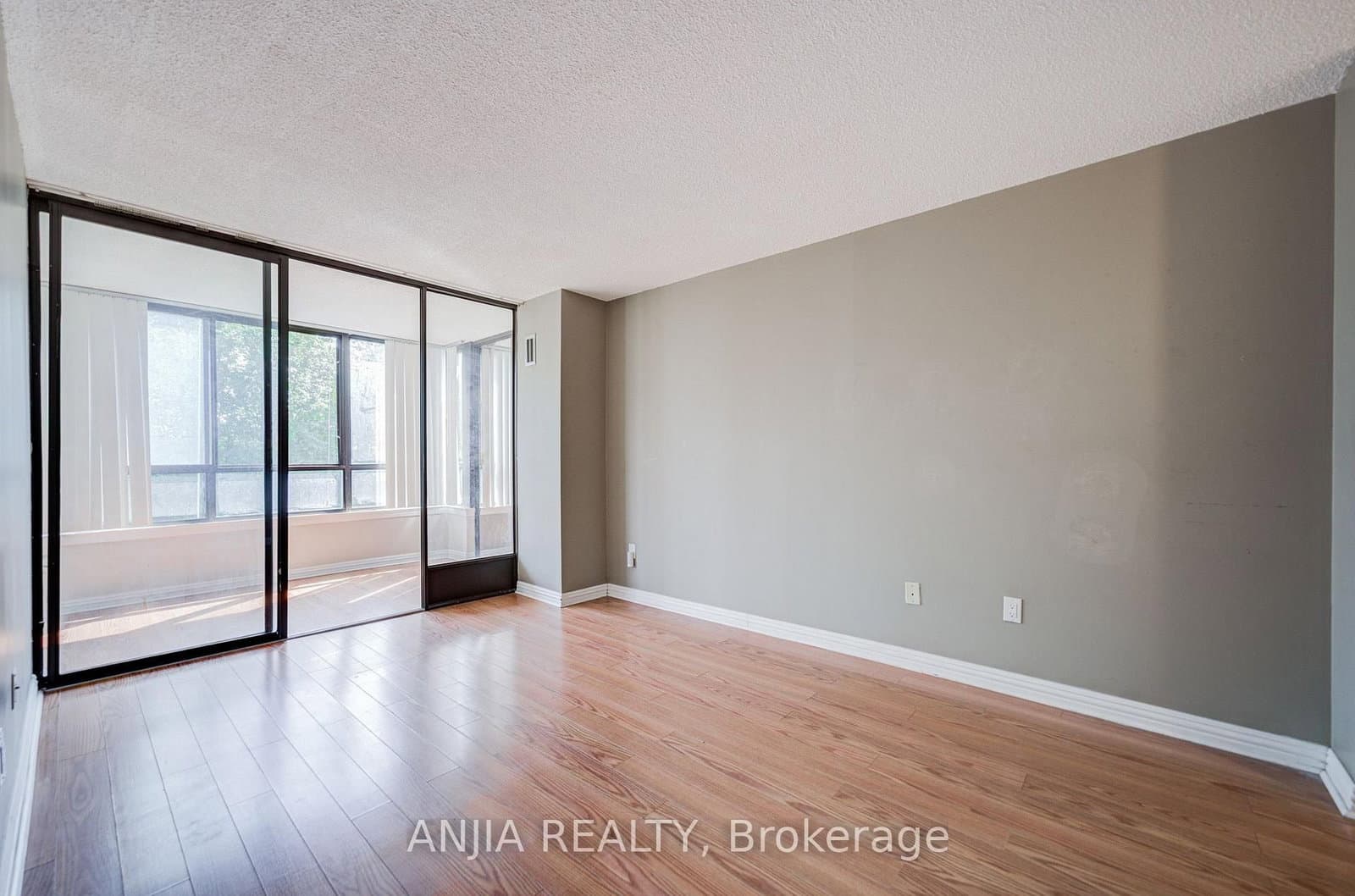 255 Bamburgh Circle, Unit 401 thumbnail 35