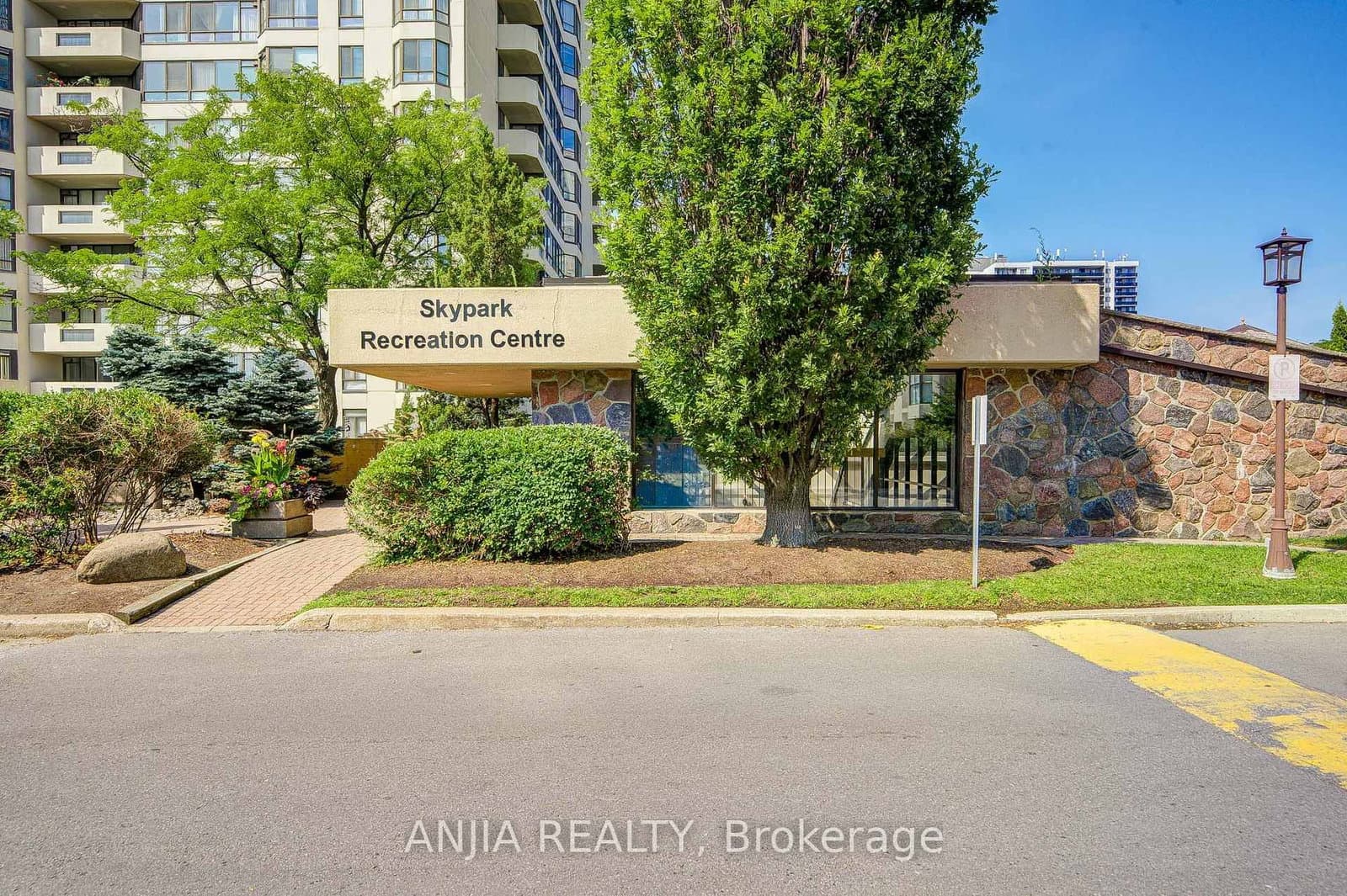 255 Bamburgh Circle, Unit 401 thumbnail 40