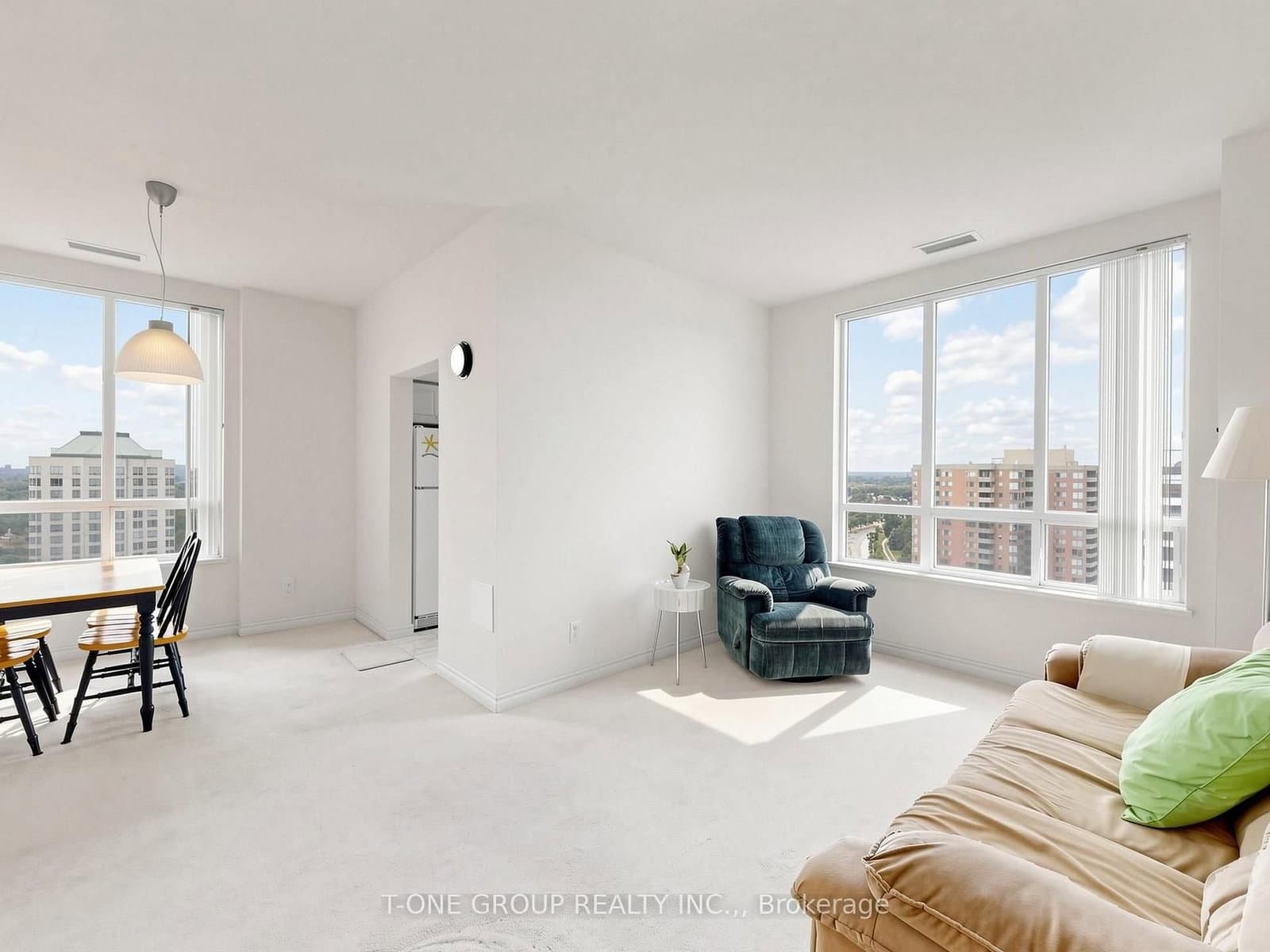 5039 Finch Avenue E, Unit PH11 thumbnail 12