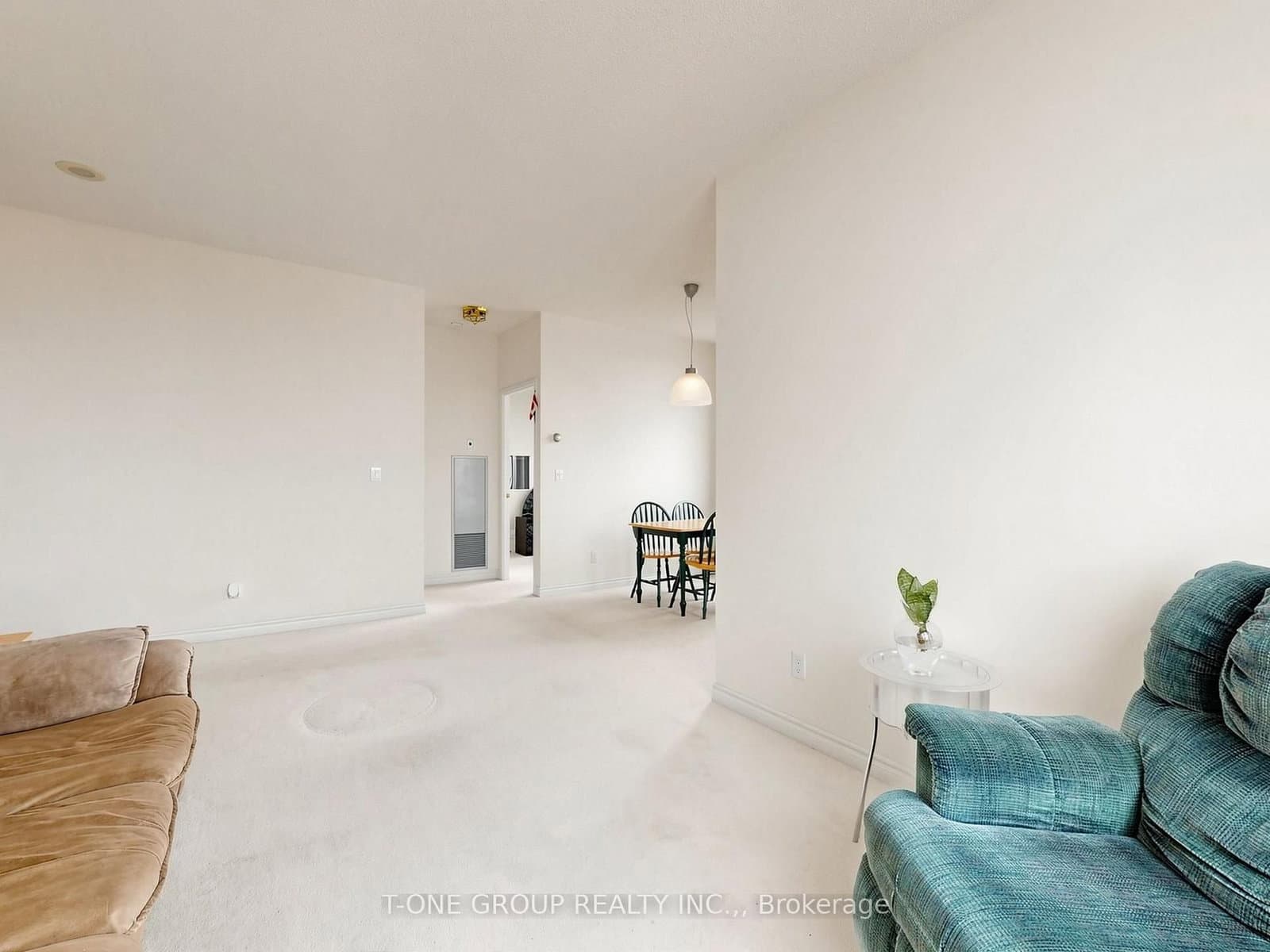 5039 Finch Avenue E, Unit PH11 thumbnail 13
