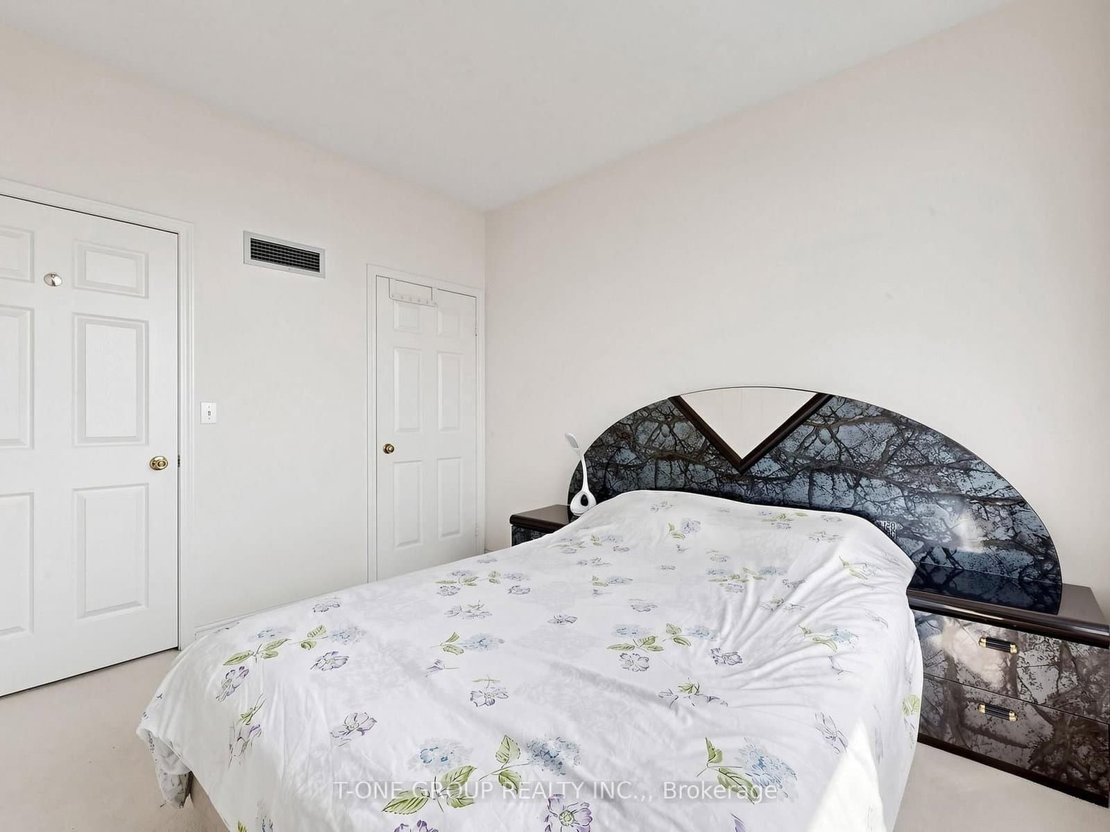 5039 Finch Avenue E, Unit PH11 thumbnail 31