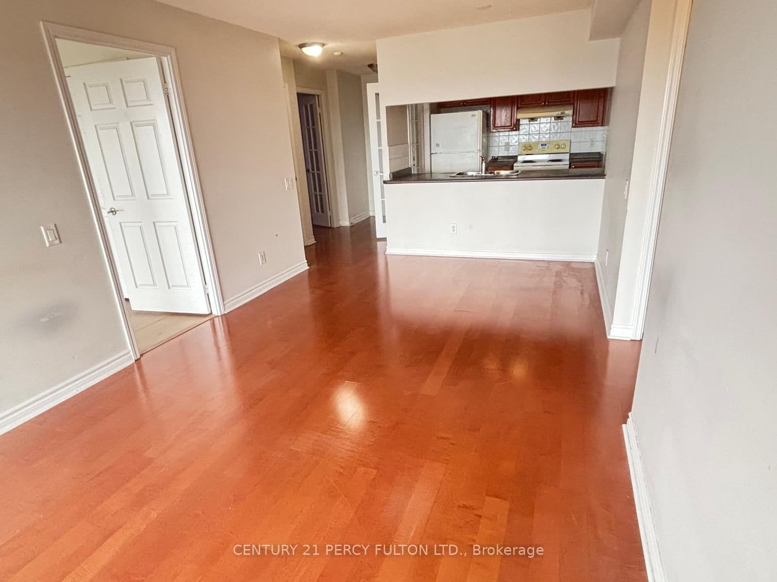 8 Mondeo Drive, Unit 1101 thumbnail 2