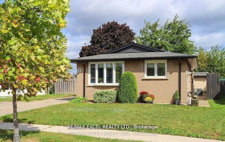 59 Parkington Crescent, Unit Main - Image 1