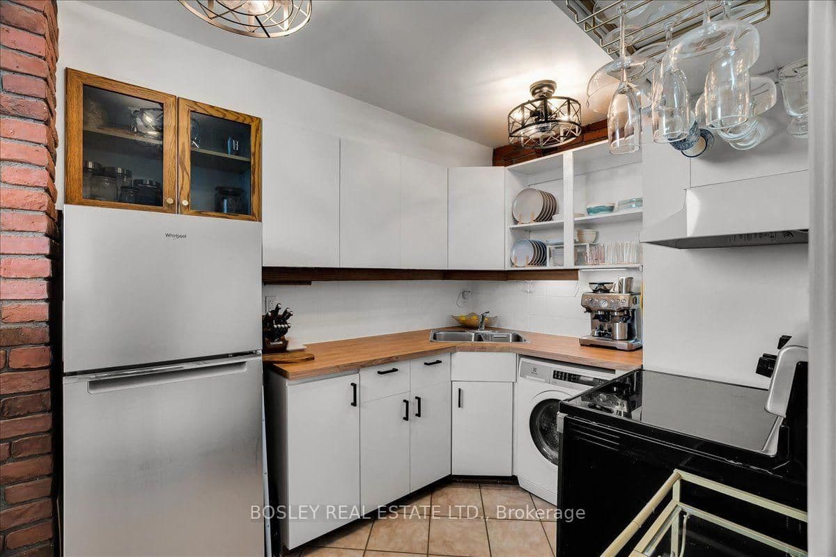 1145 Logan Avenue, Unit 1102 thumbnail 11