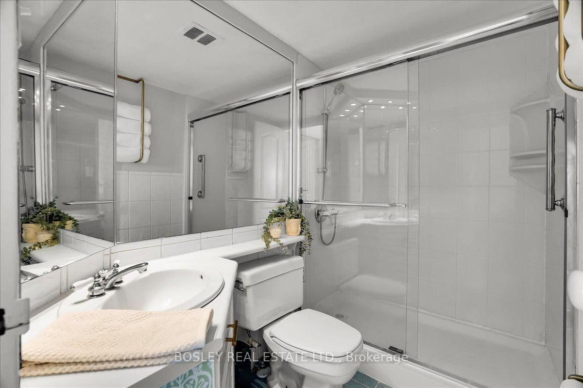 1145 Logan Avenue, Unit 1102 thumbnail 16
