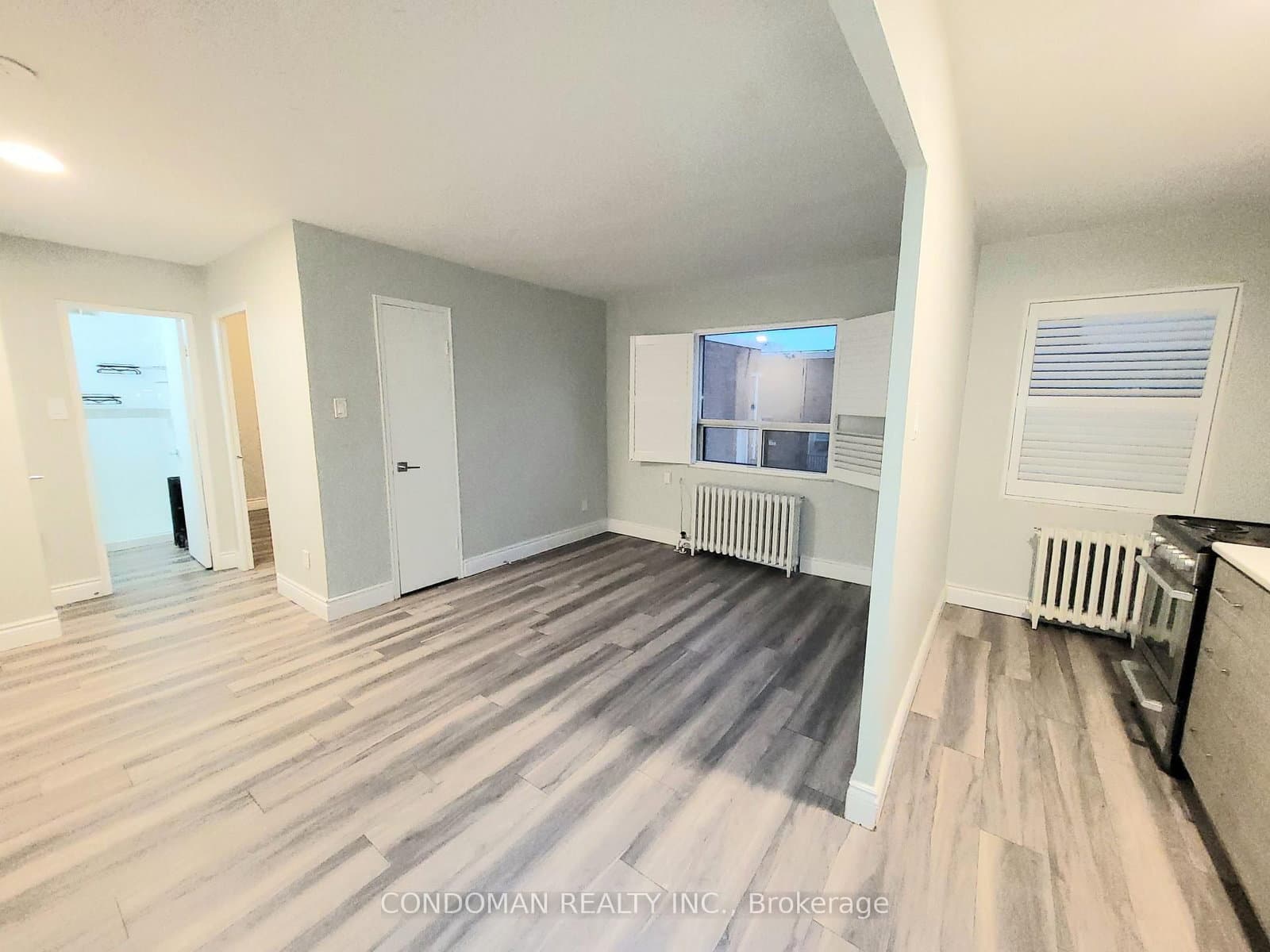 852 Broadview Avenue, Unit 305 thumbnail 2