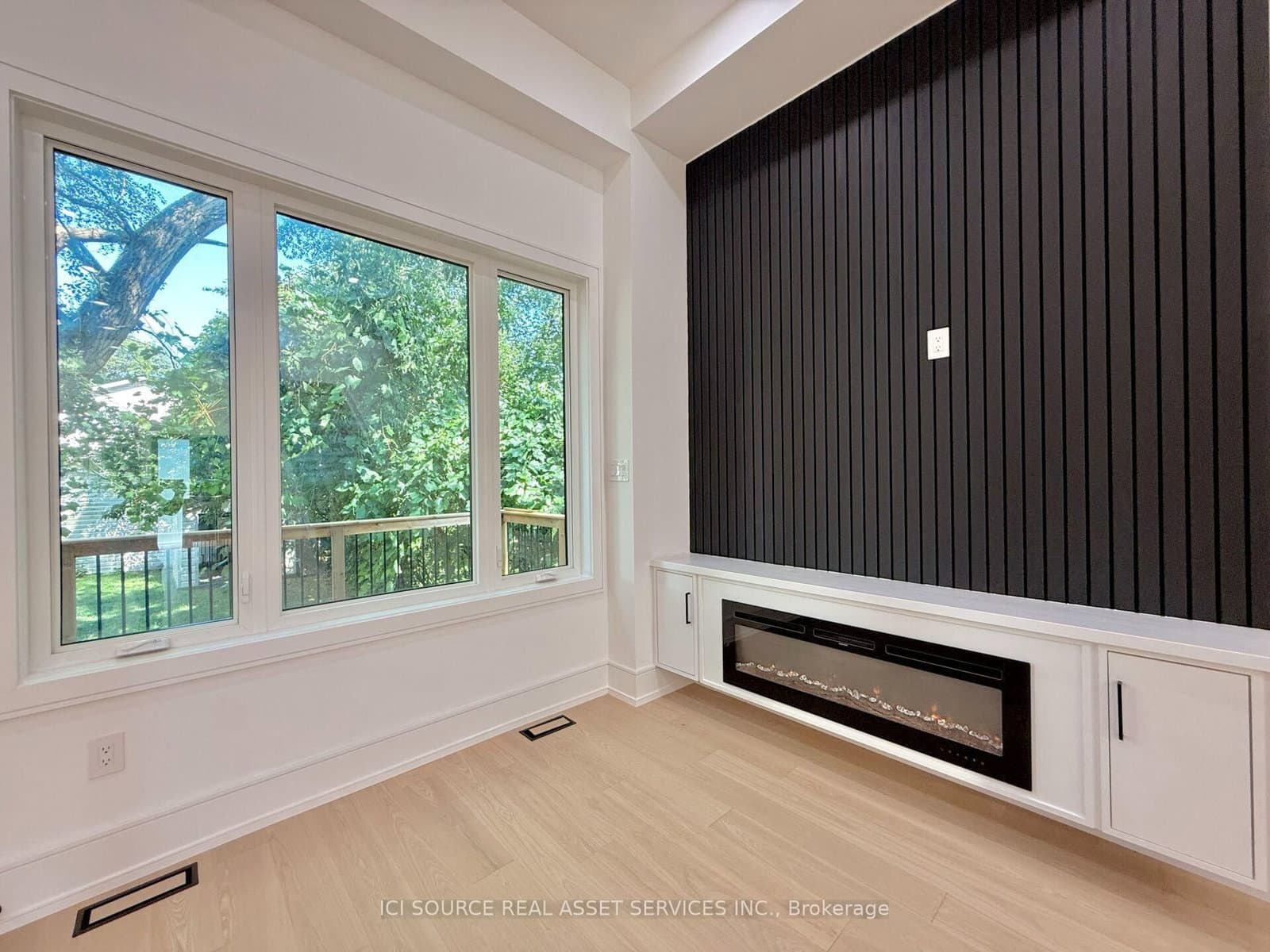 21 Vanbrugh Avenue thumbnail 10