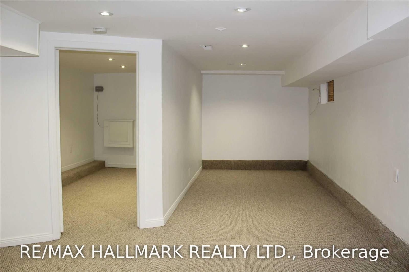 48 Strathcona Avenue, Unit Bsmt thumbnail 9