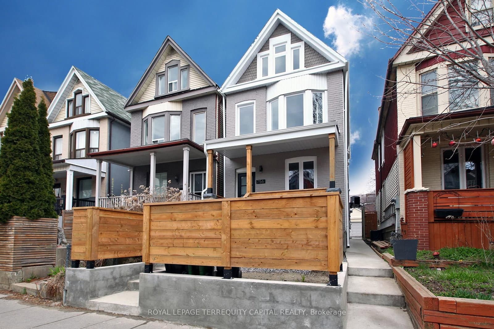 756 Gerrard Street E, Unit 1