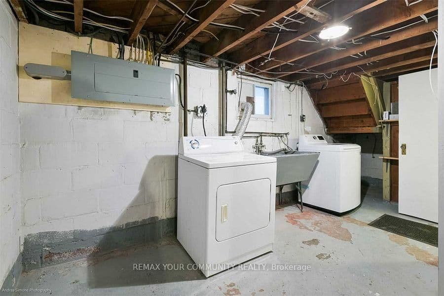 26 Elmsdale Road W thumbnail 19