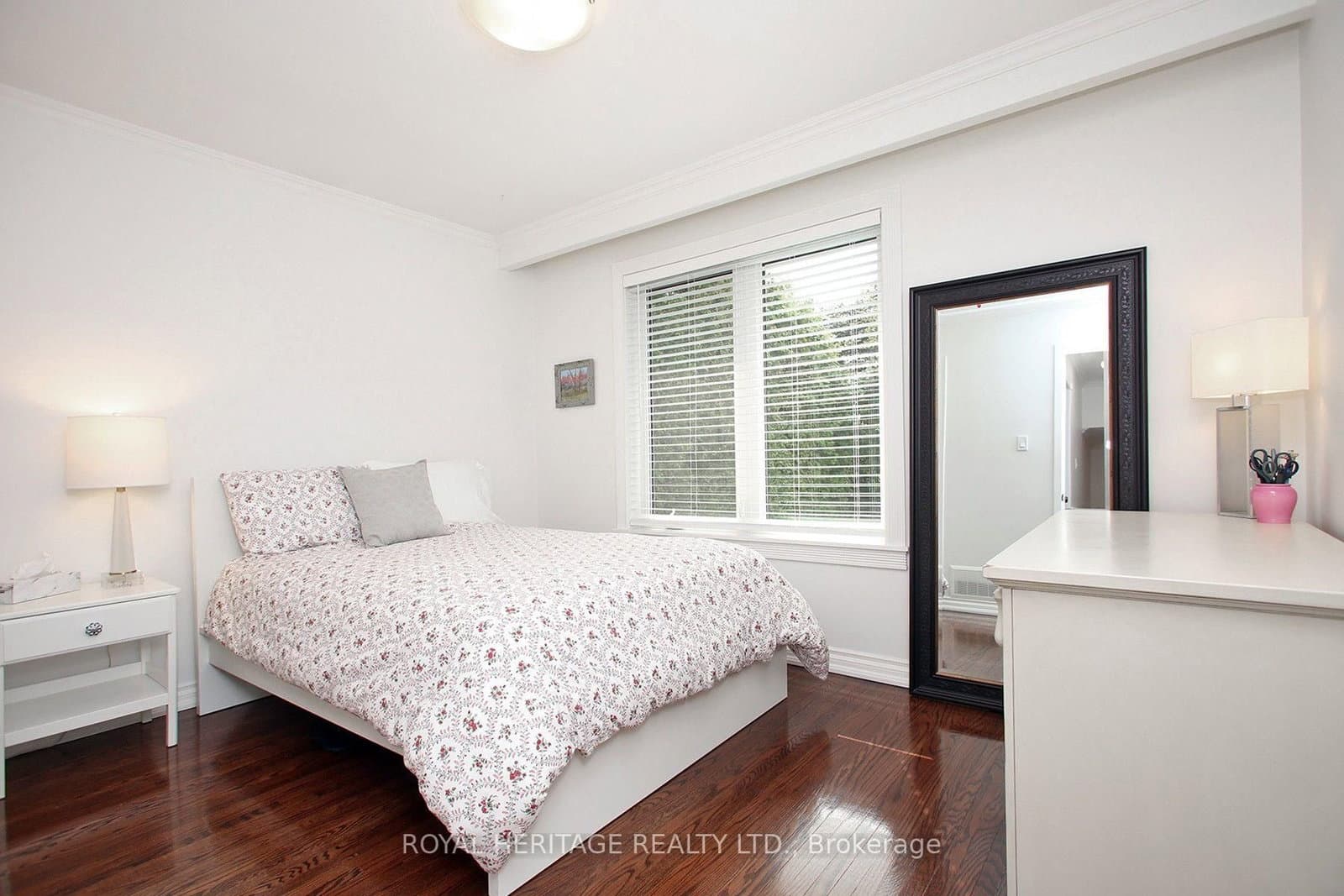 35 Langevin Crescent thumbnail 24