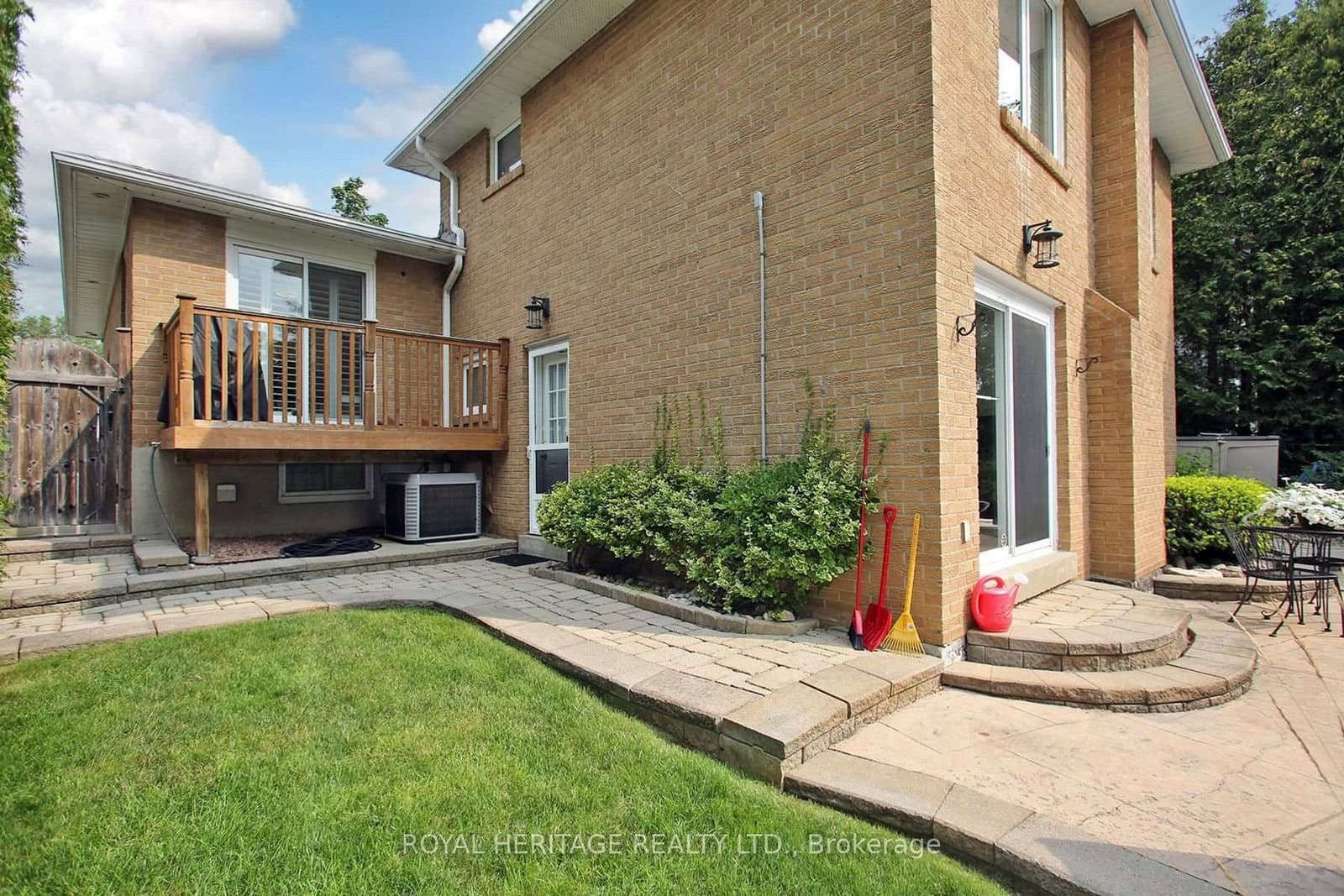 35 Langevin Crescent thumbnail 36