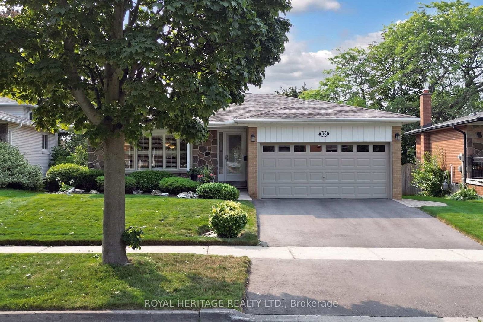 35 Langevin Crescent thumbnail 4