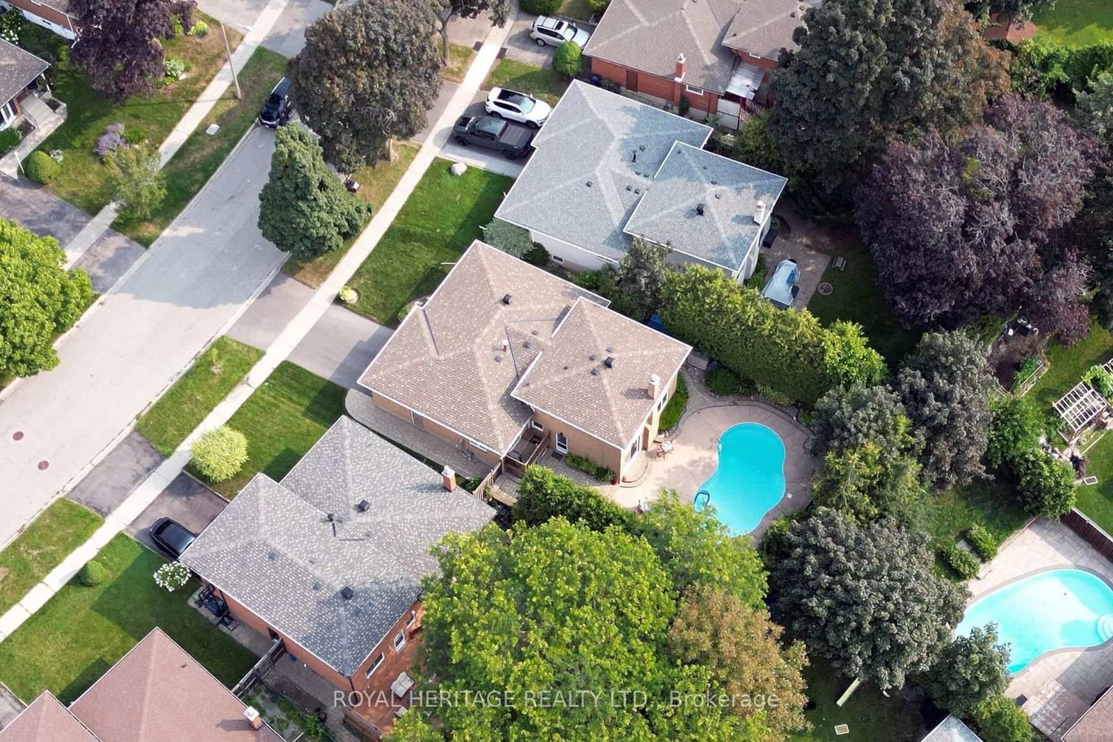 35 Langevin Crescent thumbnail 44