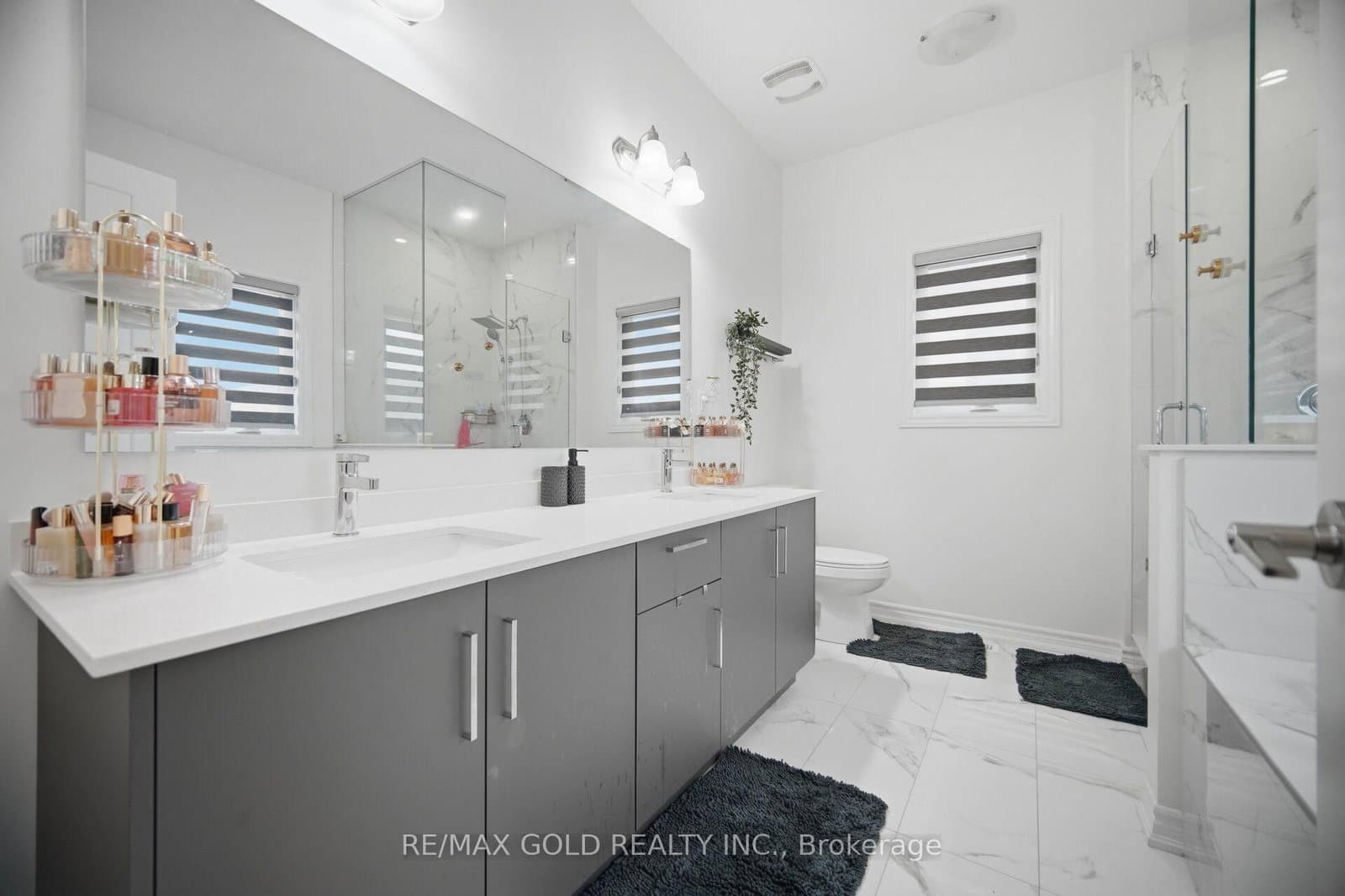 426 Coronation Road thumbnail 26