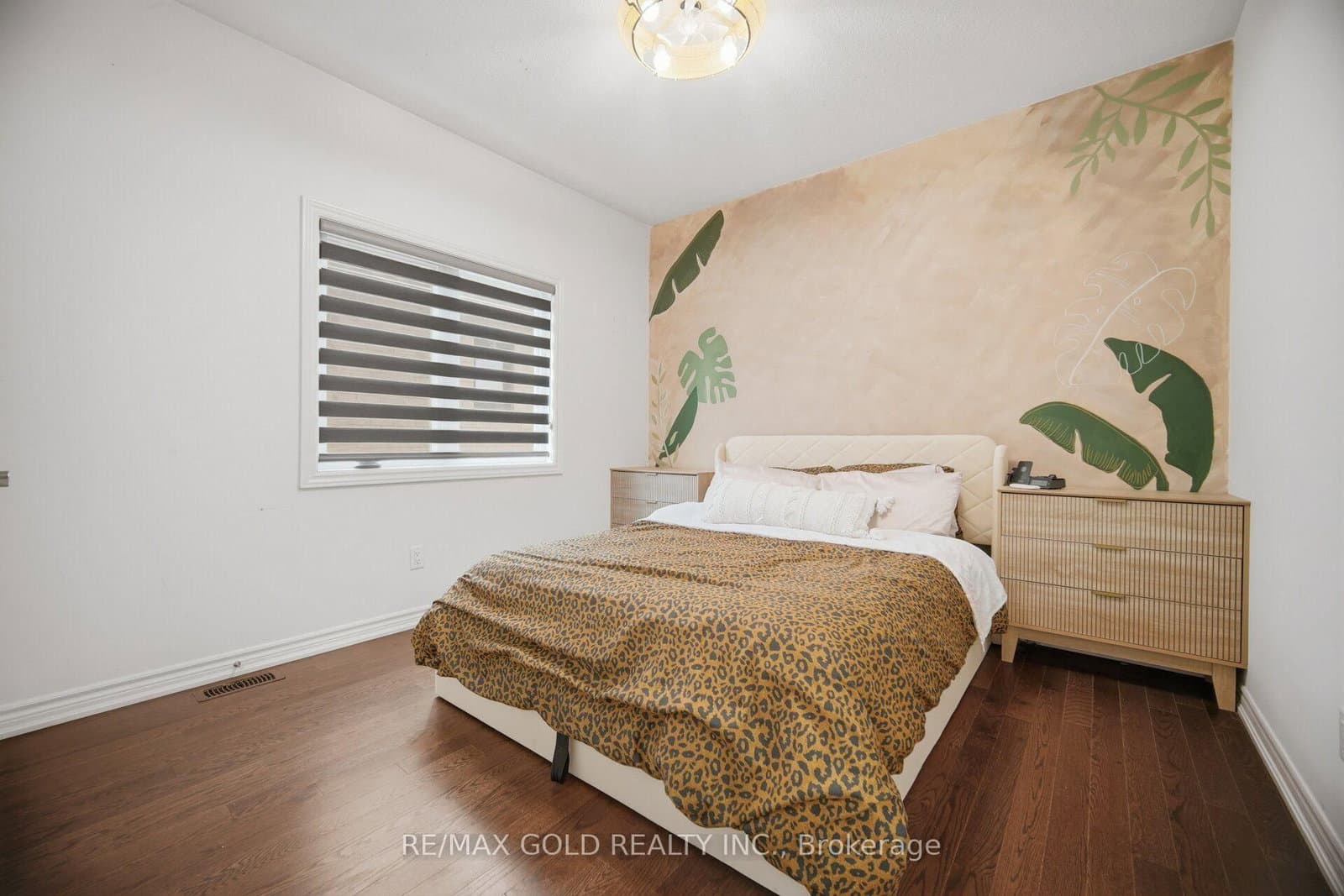 426 Coronation Road thumbnail 28