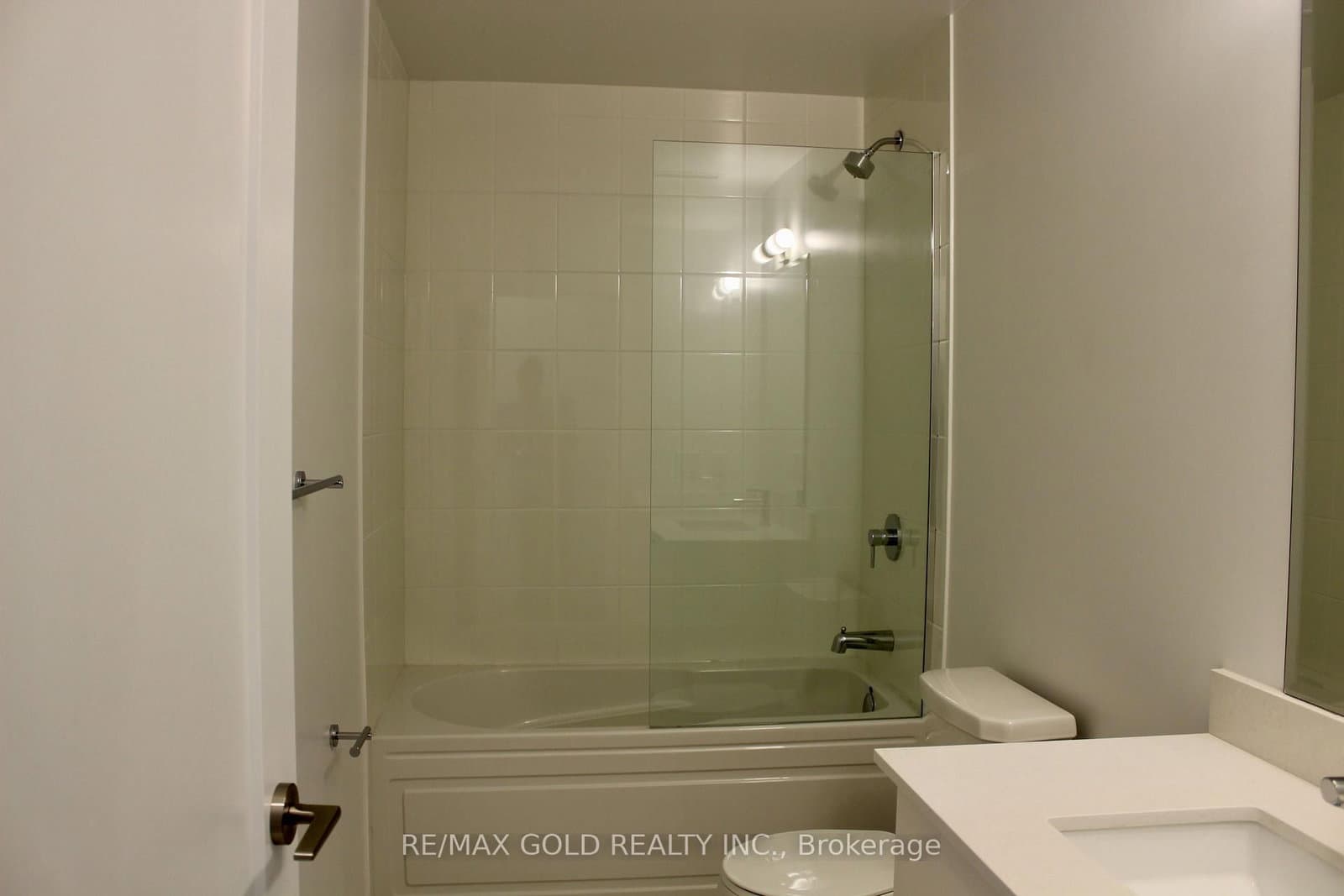 3220 Sheppard Avenue E, Unit 218 thumbnail 13