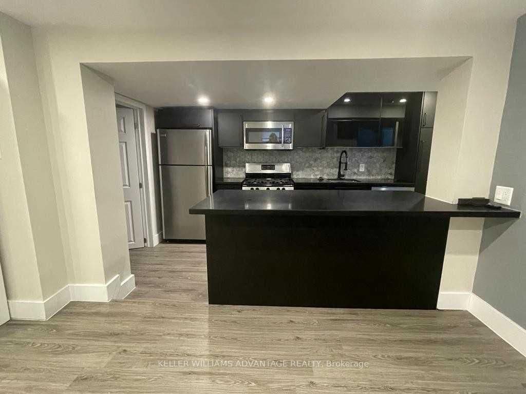 372 Highfield Road, Unit #Lower thumbnail 3
