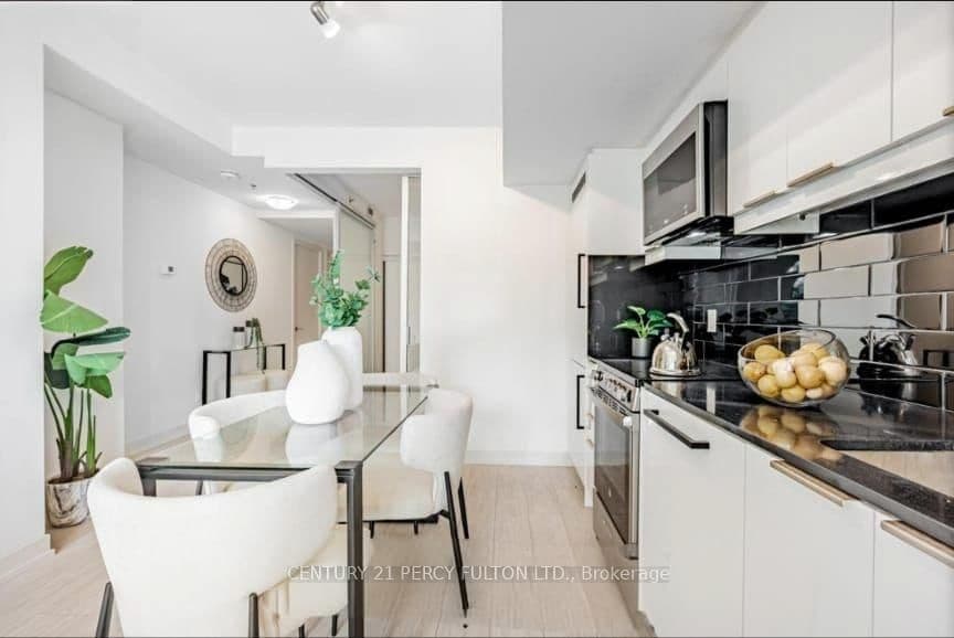 90 Glen Everest Road, Unit 318 thumbnail 2