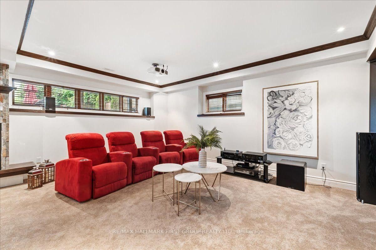 830 Fairview Avenue thumbnail 31