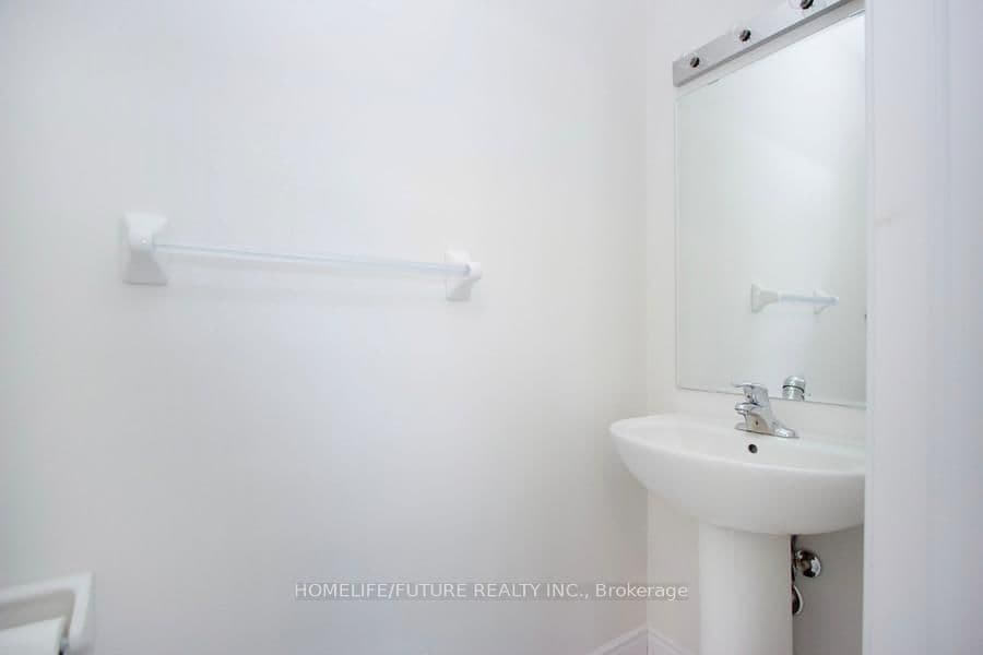 1359 Klondike Drive, Unit Main & 2nd Floor thumbnail 11