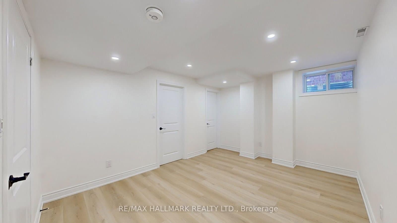 534 Coronation Road, Unit (Basement) thumbnail 16