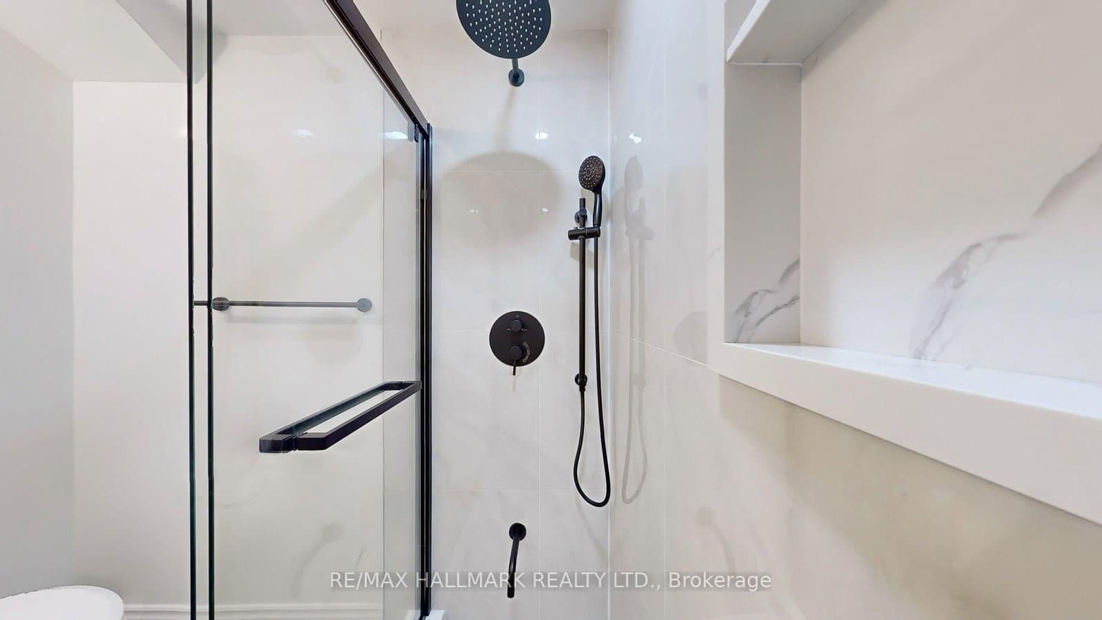 534 Coronation Road, Unit (Basement) thumbnail 30