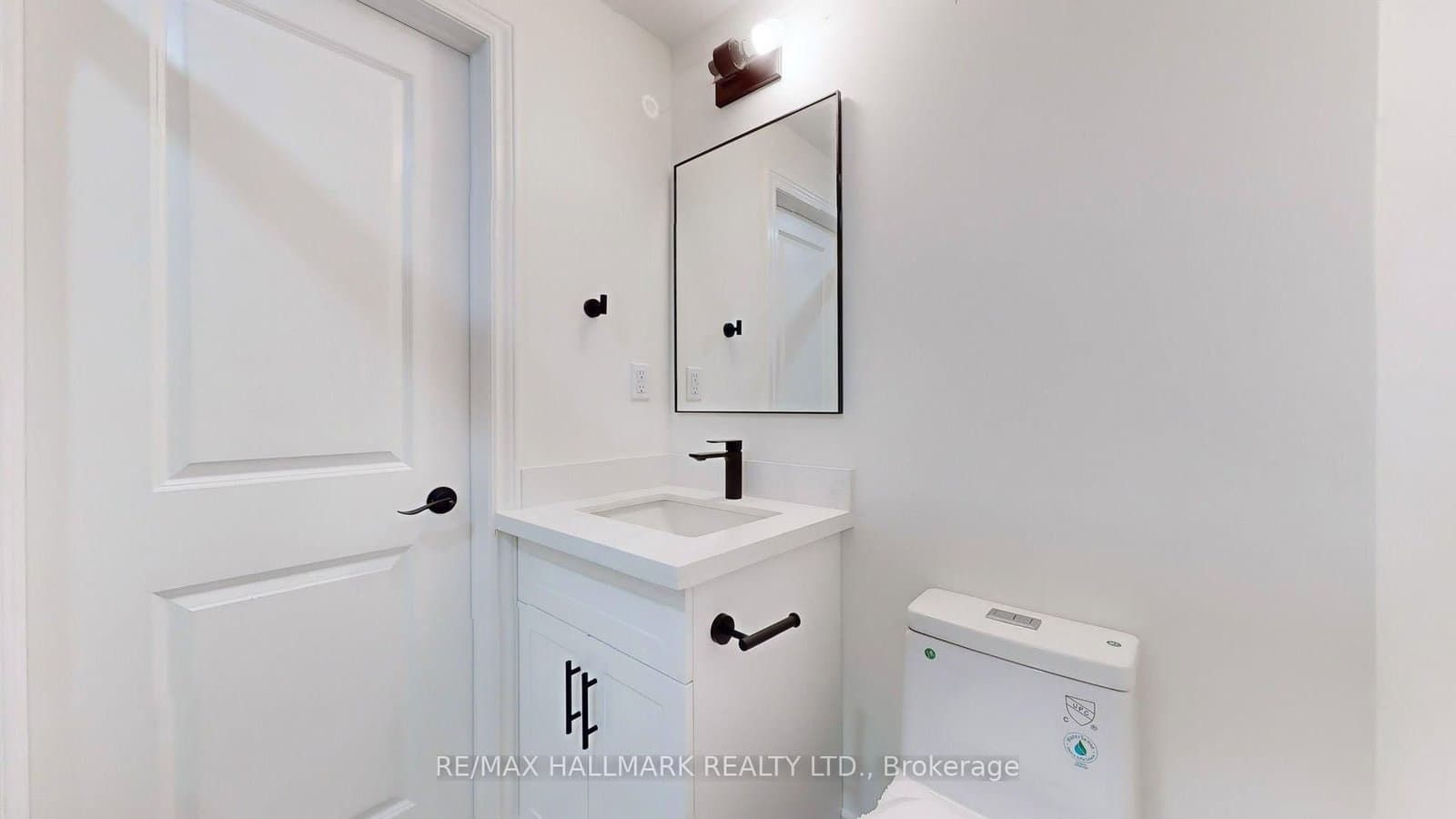 534 Coronation Road, Unit (Basement) thumbnail 31