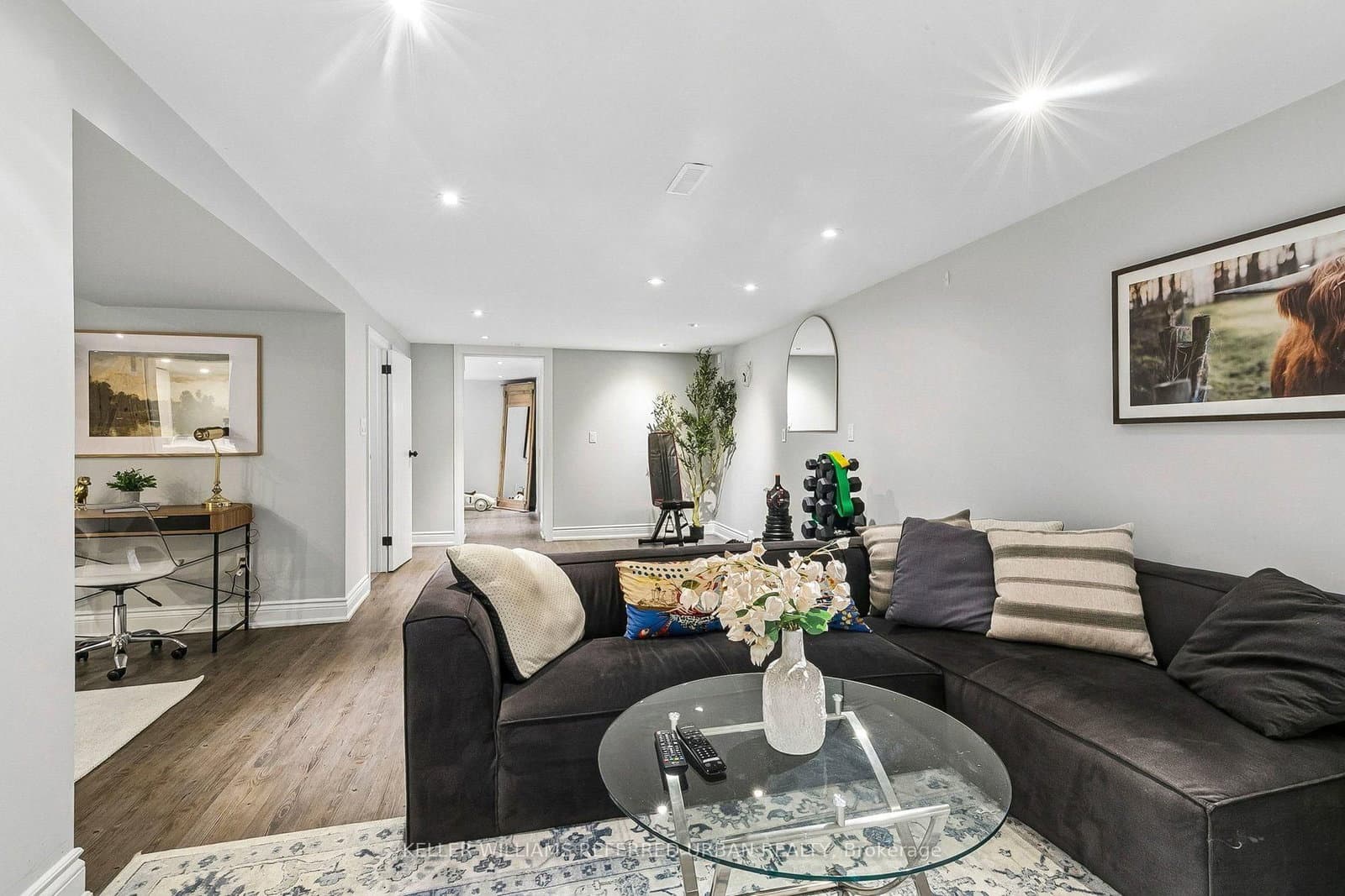 36 Vernadale Crescent thumbnail 36