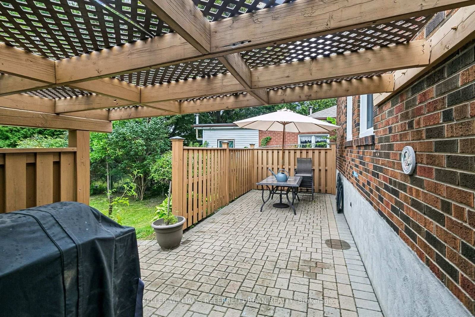 36 Vernadale Crescent thumbnail 44