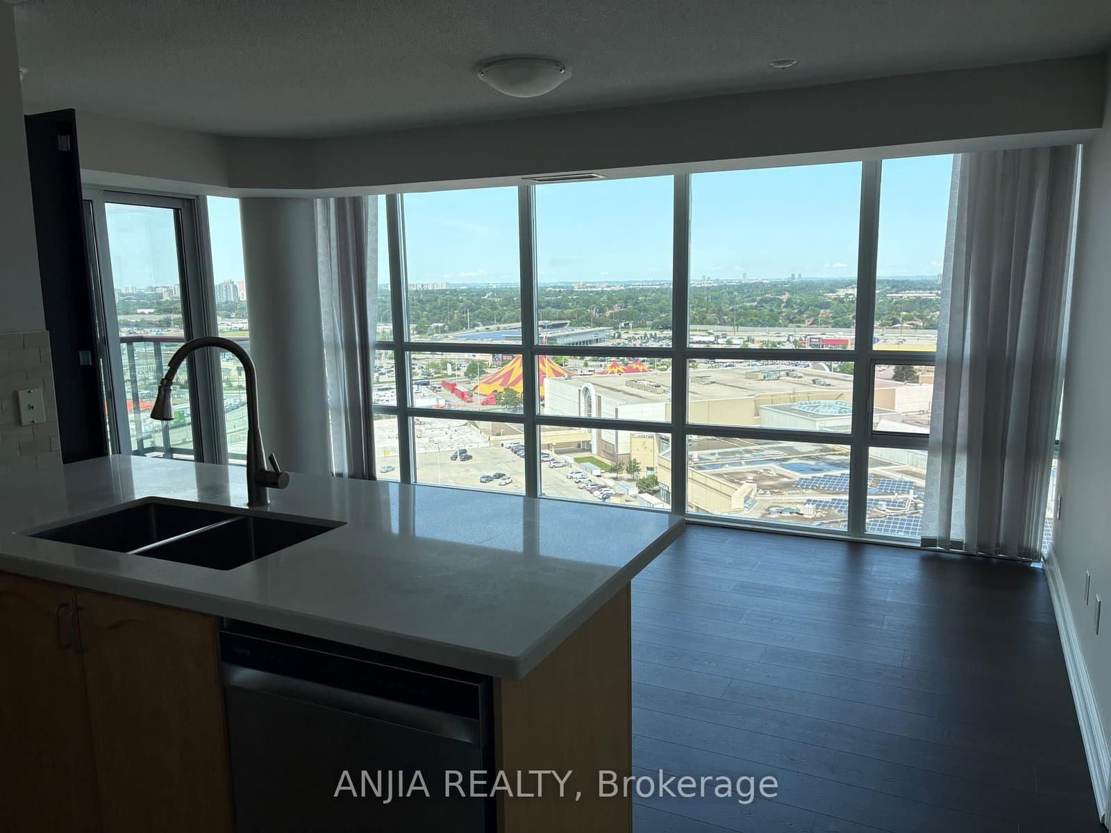 60 Brian Harrison Way, Unit 1804 thumbnail 2