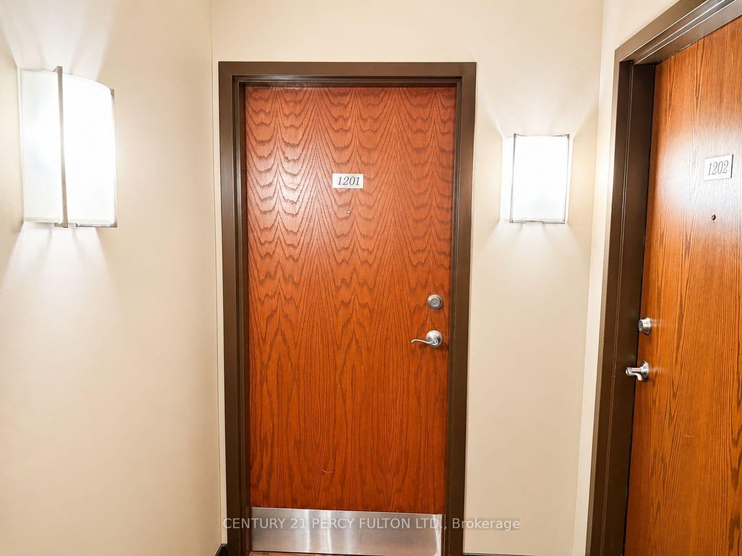 1625 Pickering Parkway, Unit 1201 thumbnail 6