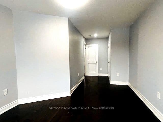11 North Bonnington Avenue, Unit (Main Fl & 2nd Fl) thumbnail 19